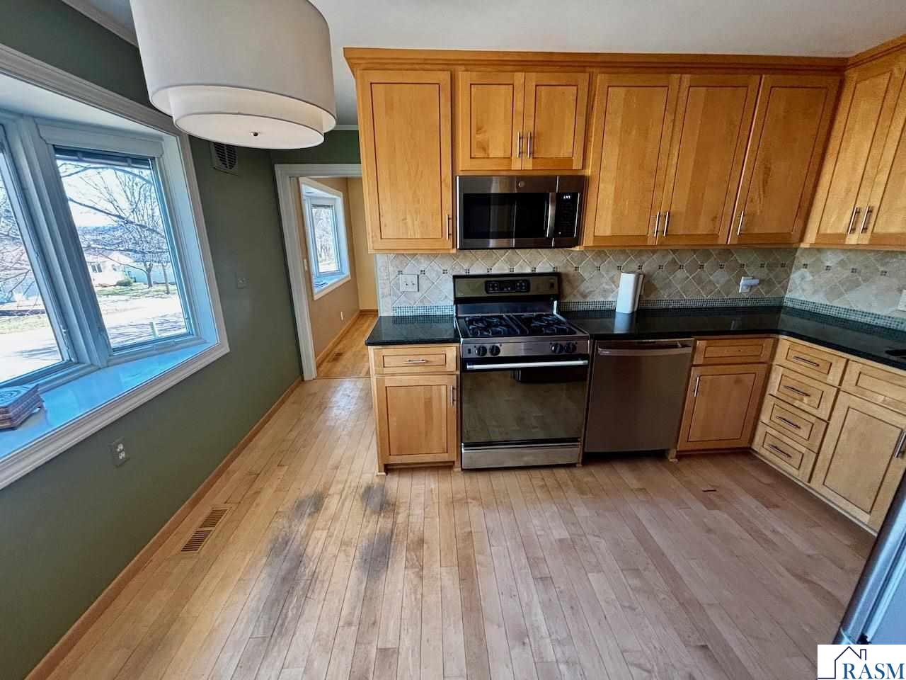 724 W Nassau Street, St. Peter, MN 56082 Listing Photo  9
