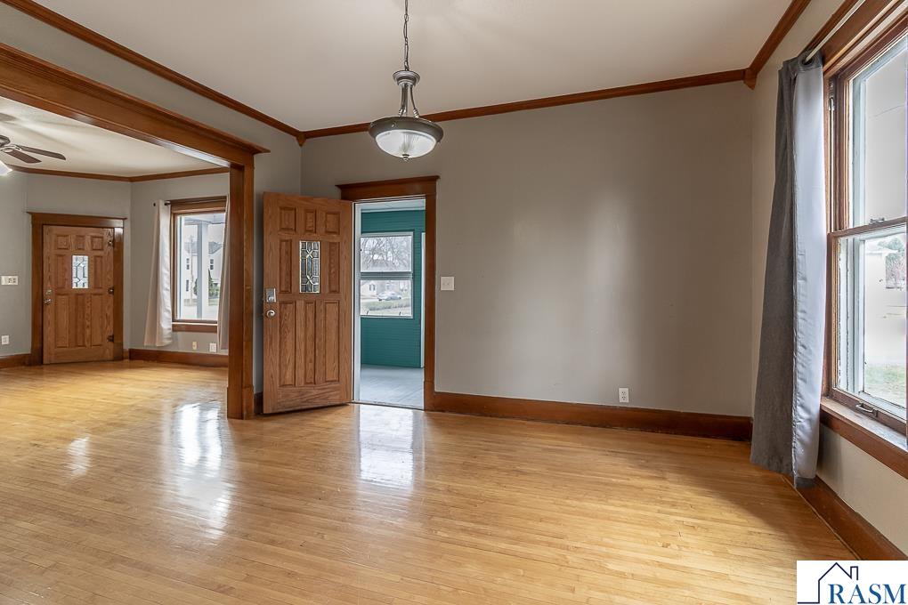 504 SW 2nd Street, Madelia, MN 56062 Listing Photo  11