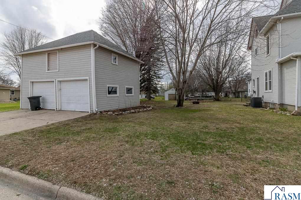 504 SW 2nd Street, Madelia, MN 56062 Listing Photo  35