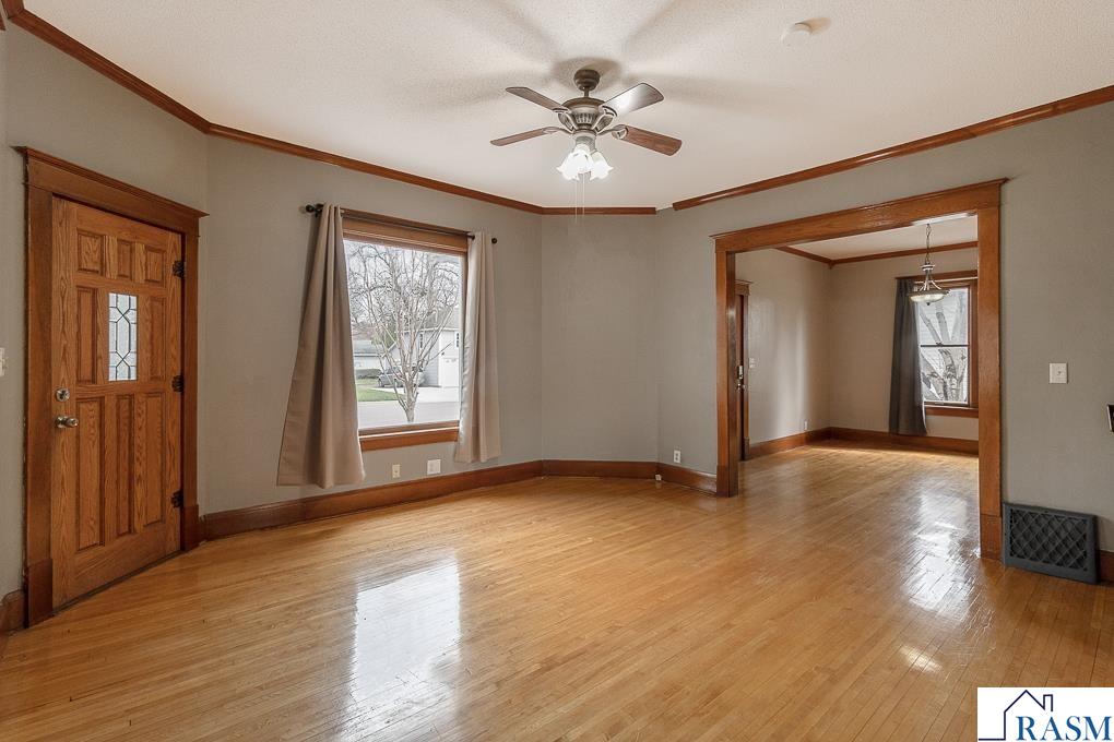 504 SW 2nd Street, Madelia, MN 56062 Listing Photo  8