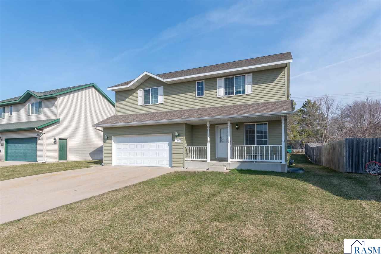 152 Savannah Court, Mankato, MN 56001 Listing Photo  1