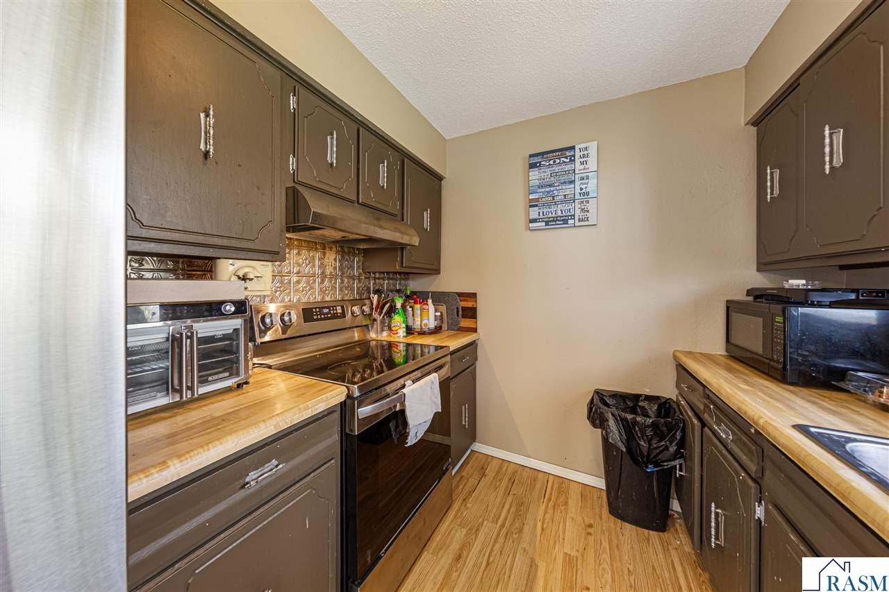 404 3rd Avenue, Pemberton, MN 56078-9700 Listing Photo  10