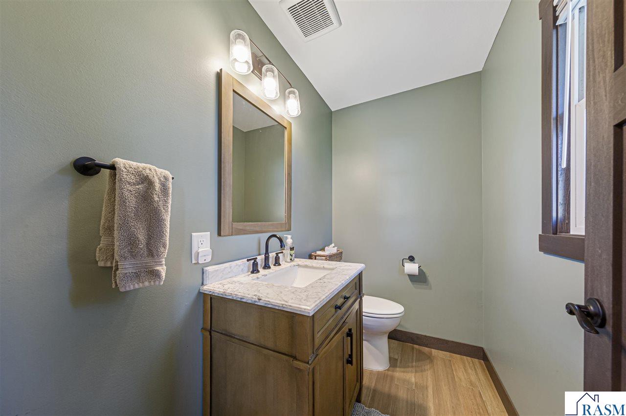 818 Lincoln Street, Gaylord, MN 55334 Listing Photo  15