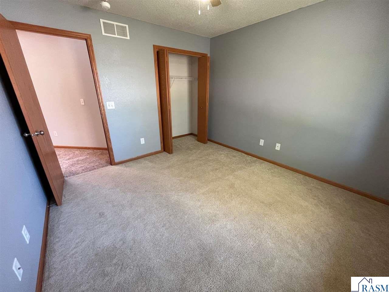 1232 SW Menk Drive, St. Peter, MN 56082 Listing Photo  20