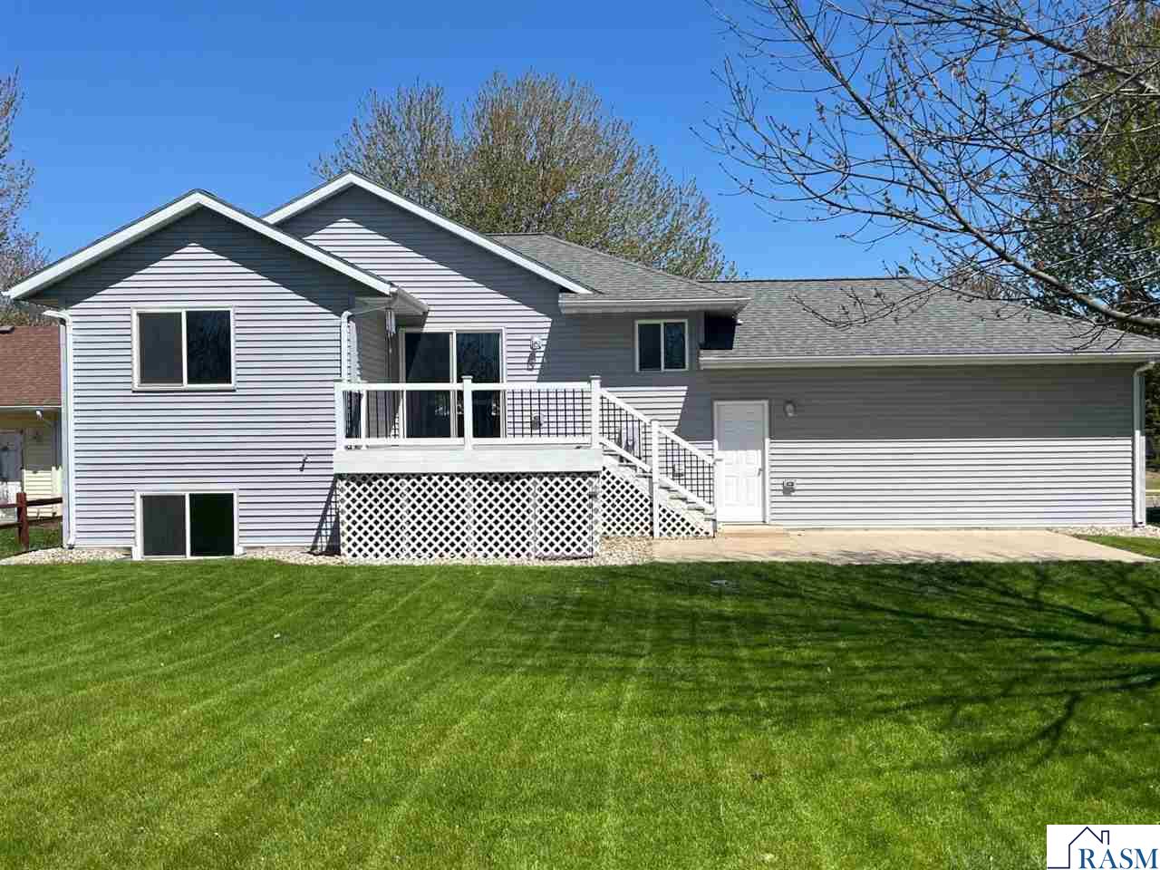 1232 SW Menk Drive, St. Peter, MN 56082 Listing Photo  37