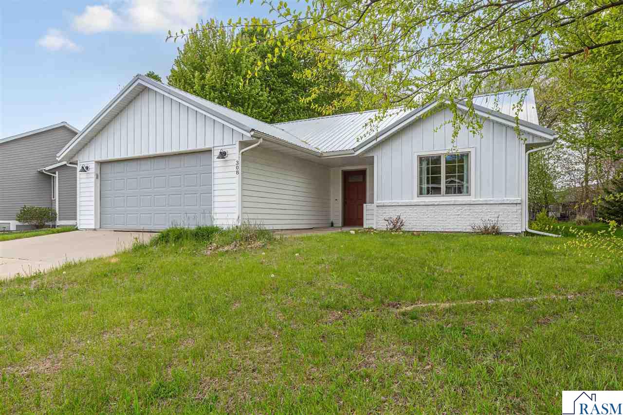 308 Tanager Road, Mankato, MN 56001 Listing Photo  1