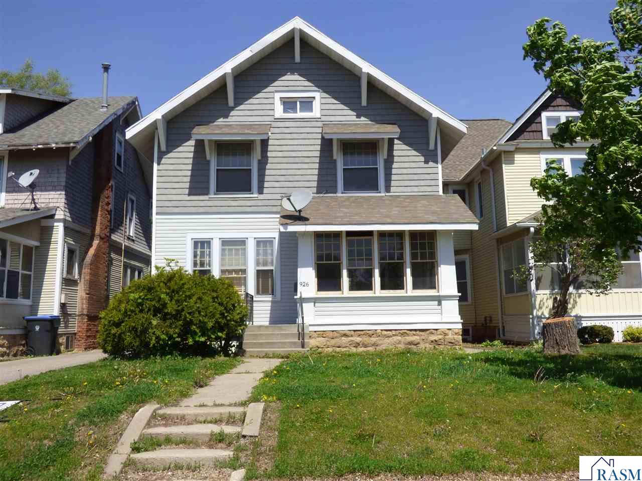 926 S Front Street, Mankato, MN 56001 Listing Photo  1