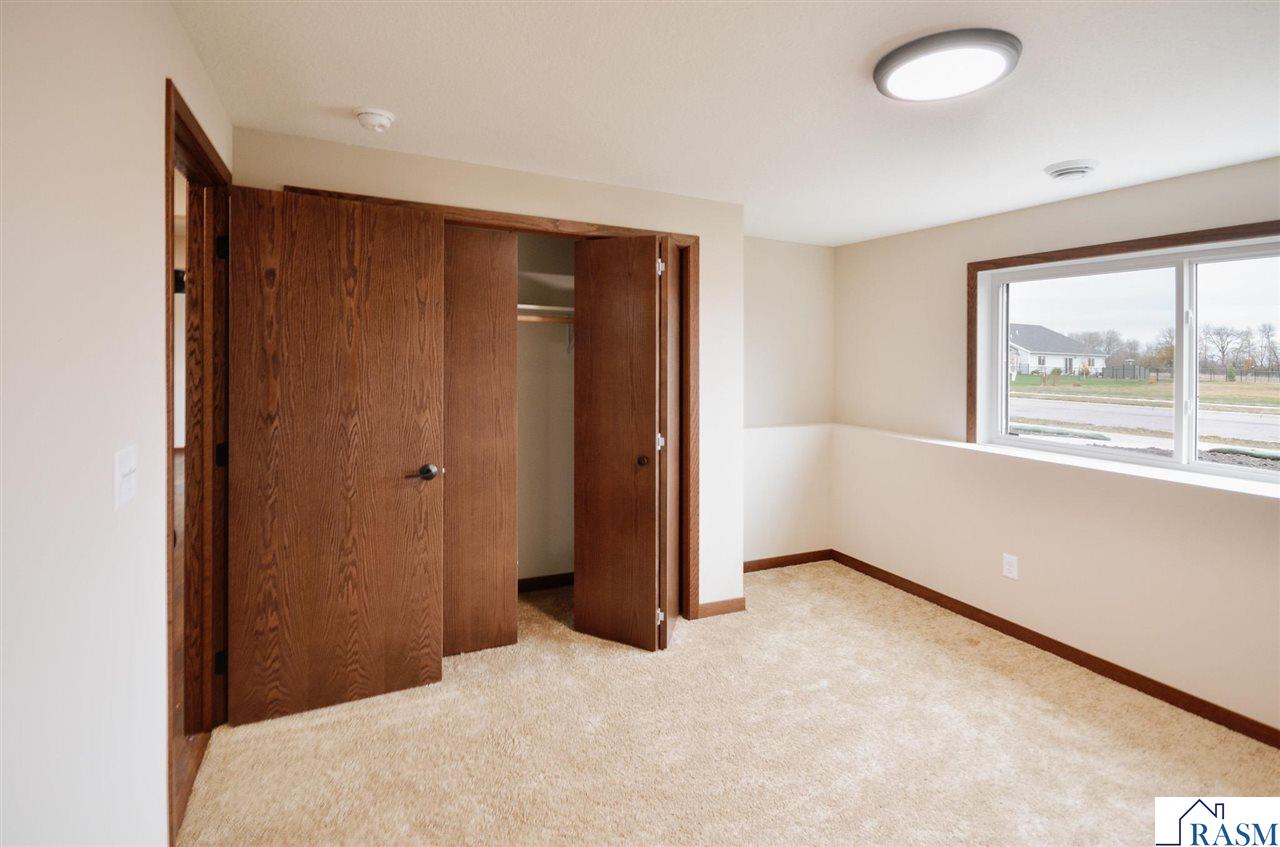 2113 Lunden Street, St. Peter, MN 56082 Listing Photo  20