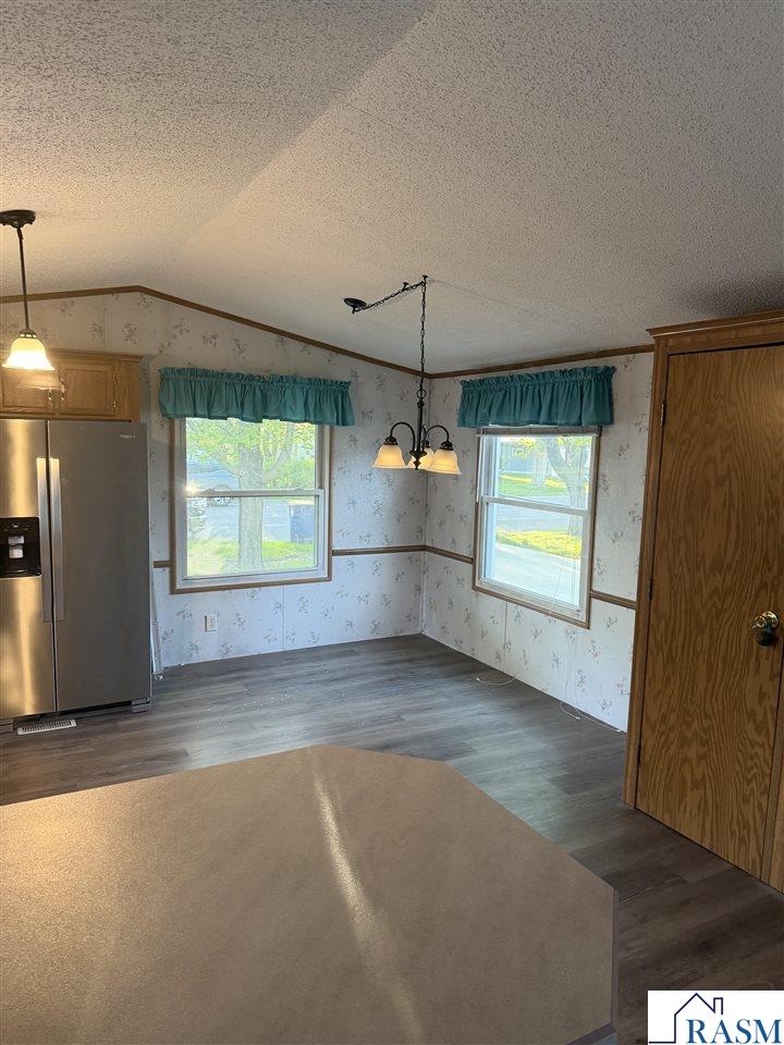 13 NW 22nd Avenue, Faribault, MN 55021 Listing Photo  6
