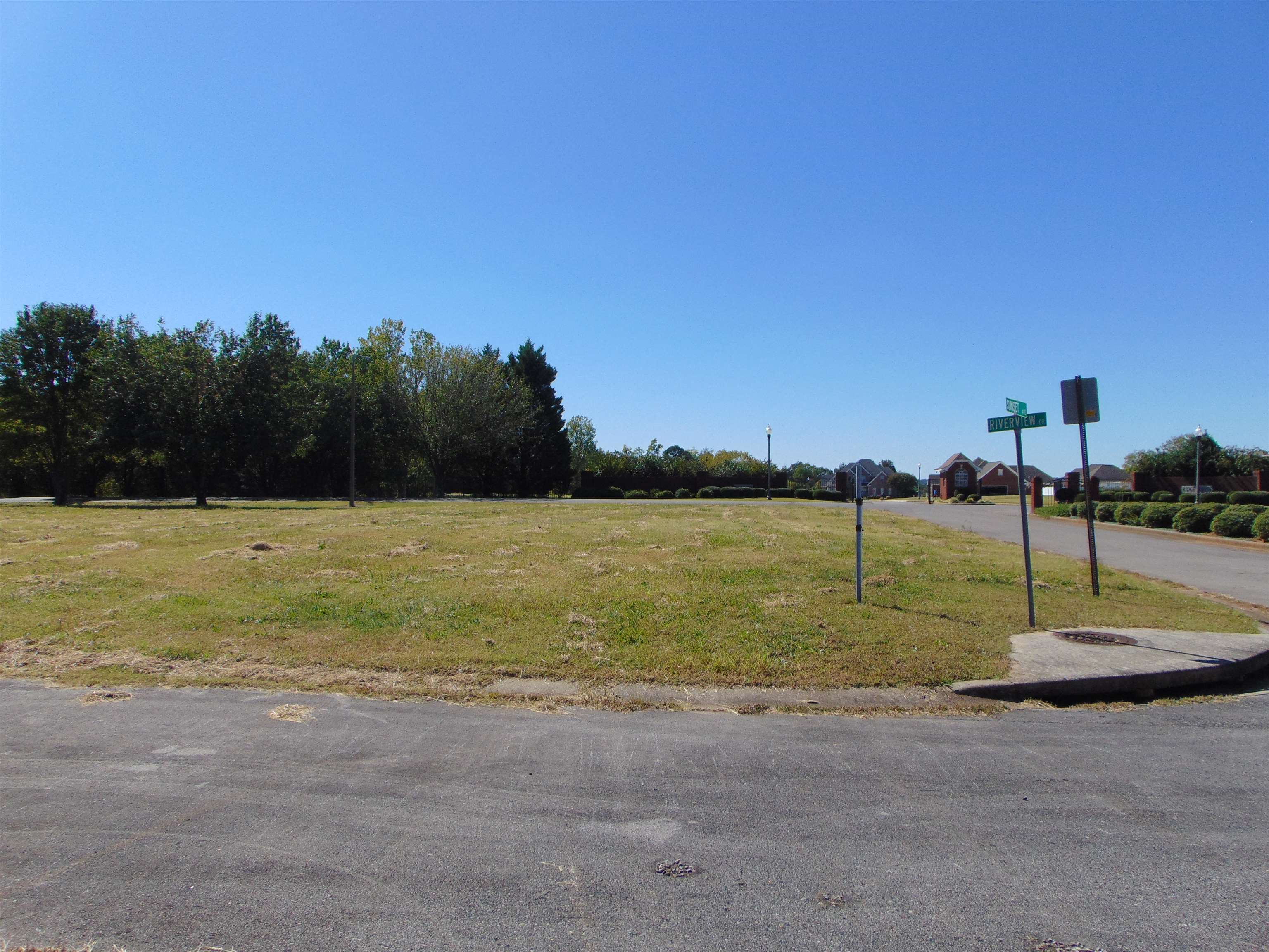 20 Riverview Dr, Sheffield, AL 35660 — photo 4