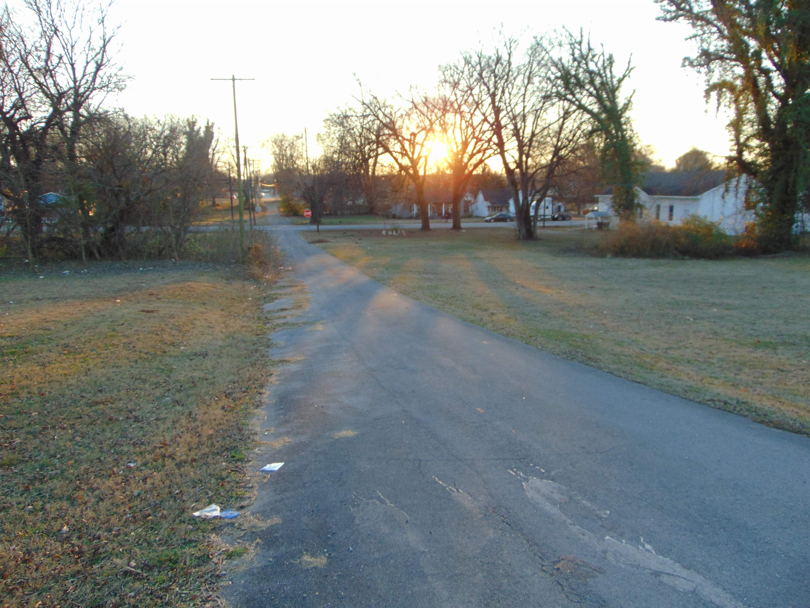 118 Church St, Decatur, AL 35601 — photo 1