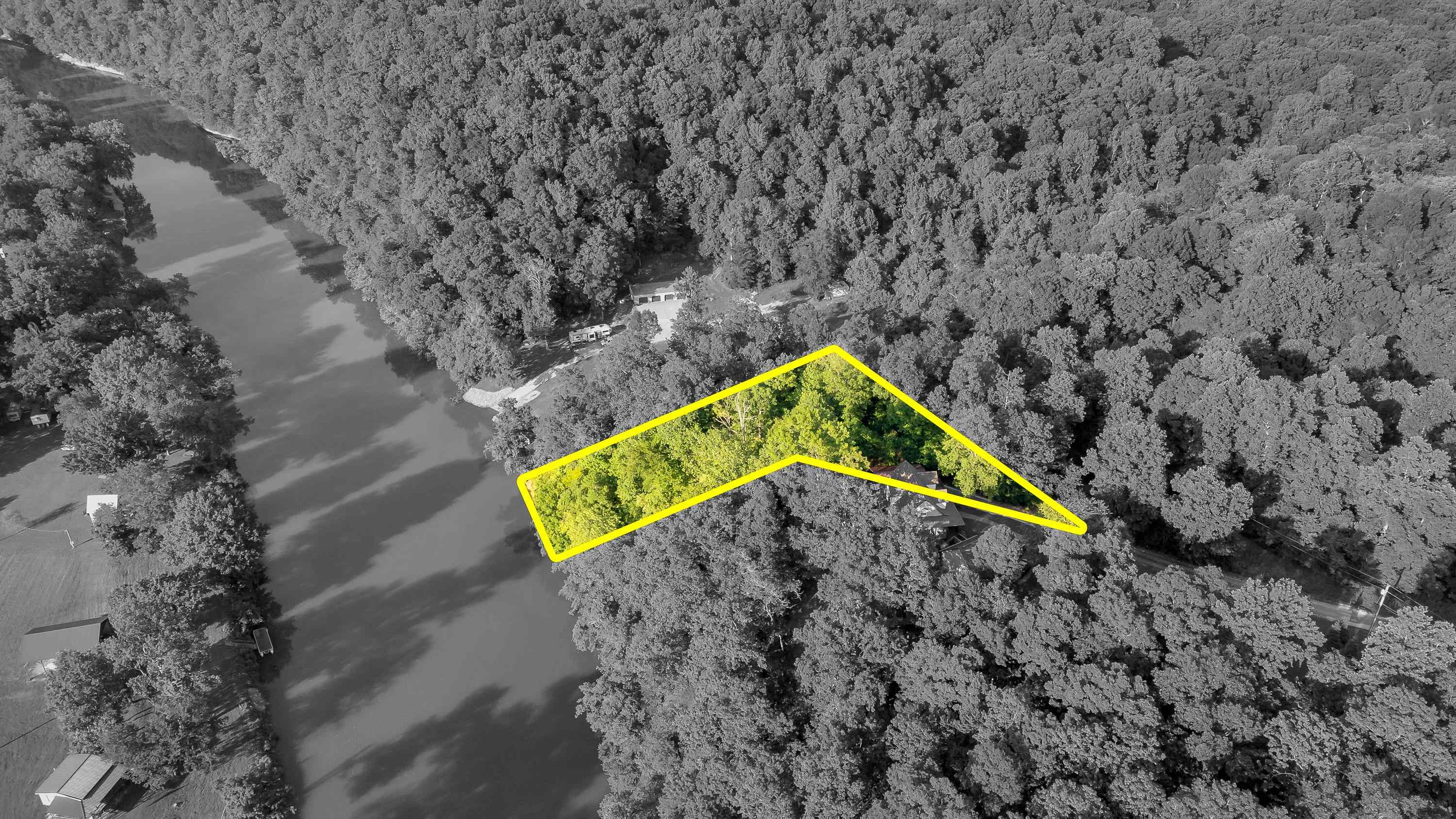 157 Shoals Overlook Dr, Florence, AL 35634 — photo 5