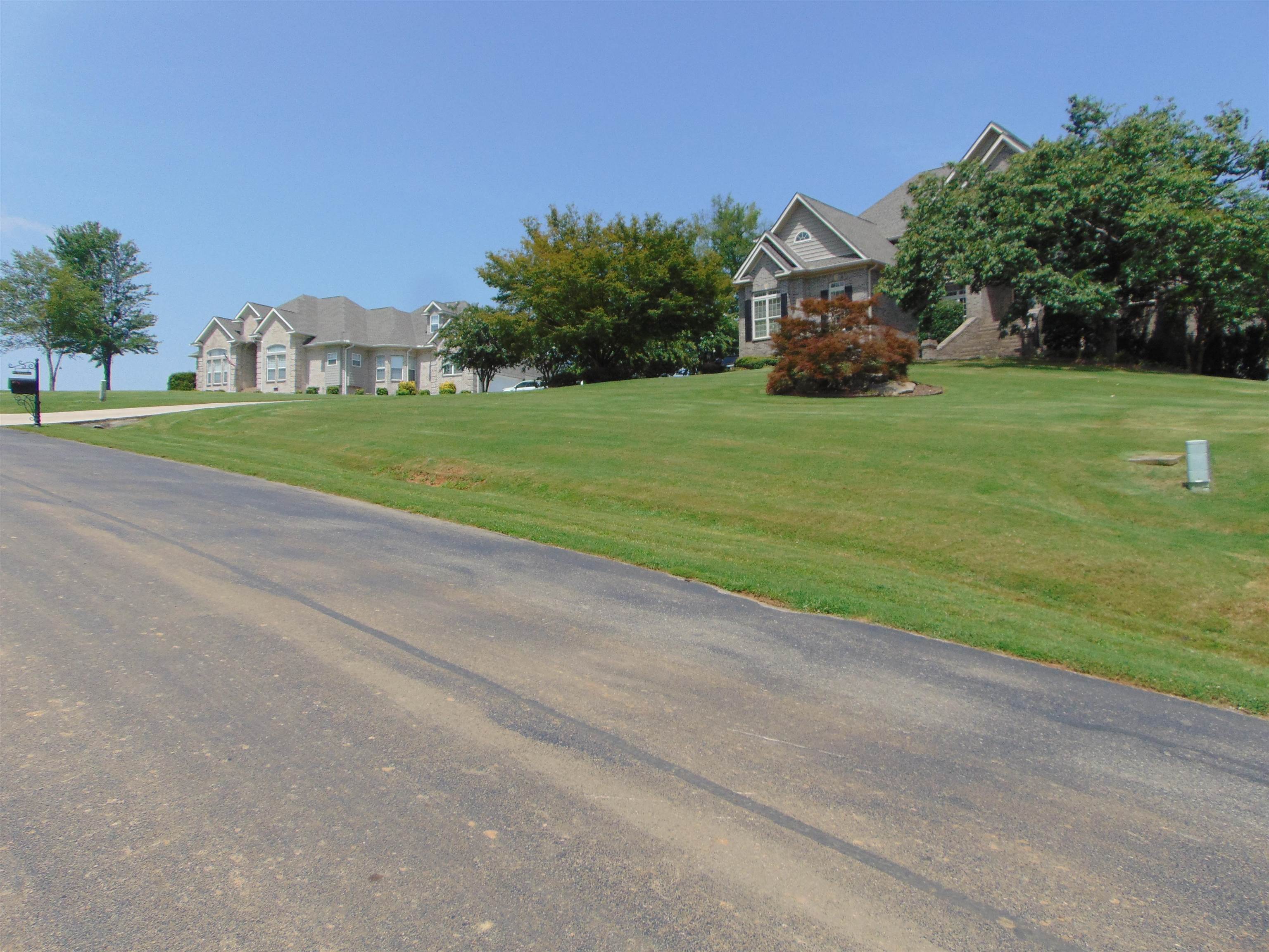 001 Brigadoon Dr, Athens, AL 35611 — photo 9