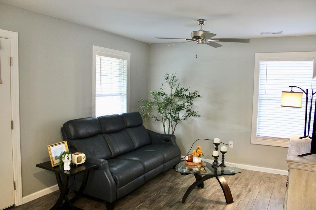 305 W 1st St, Tuscumbia, AL 35674 — photo 9