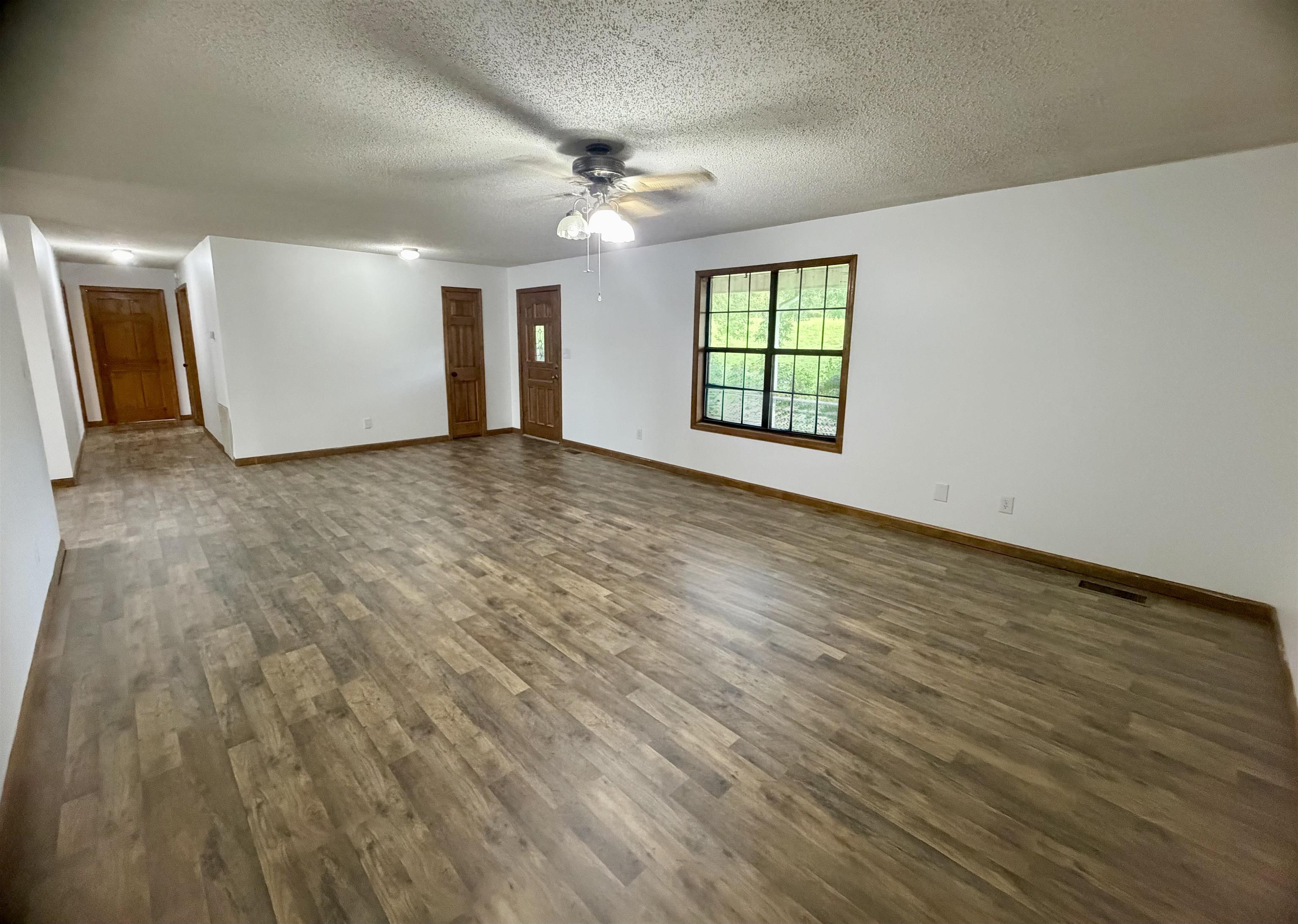 910 Co Rd 33, Russellville, AL 35653 — photo 4