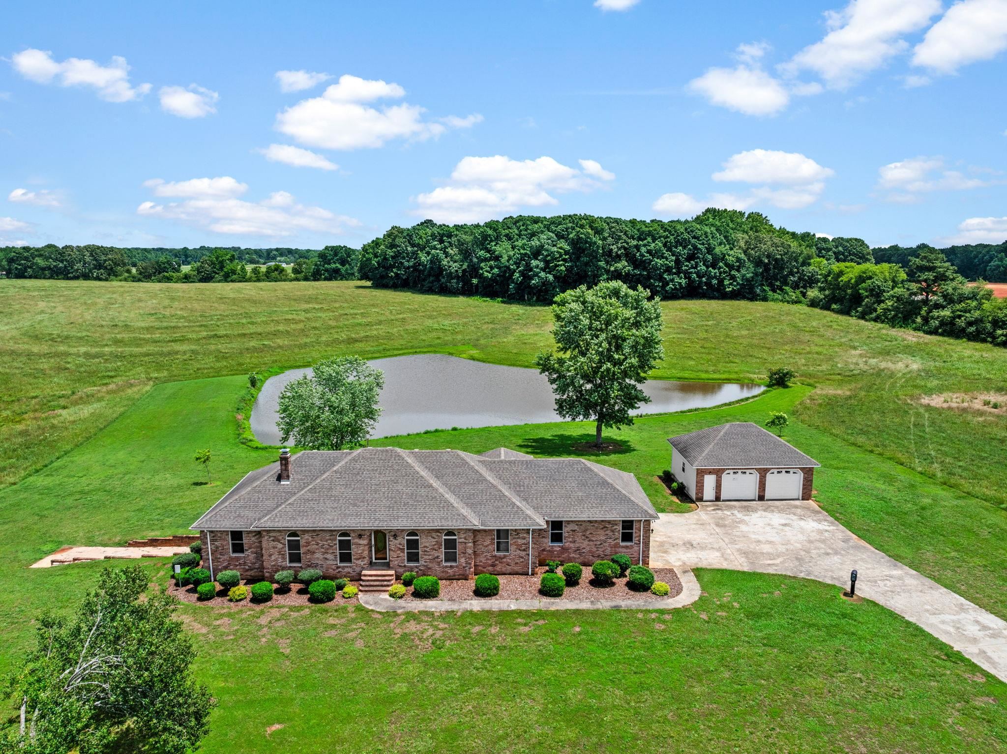 1480 Co Rd 501, Anderson, AL 35610 — photo 1