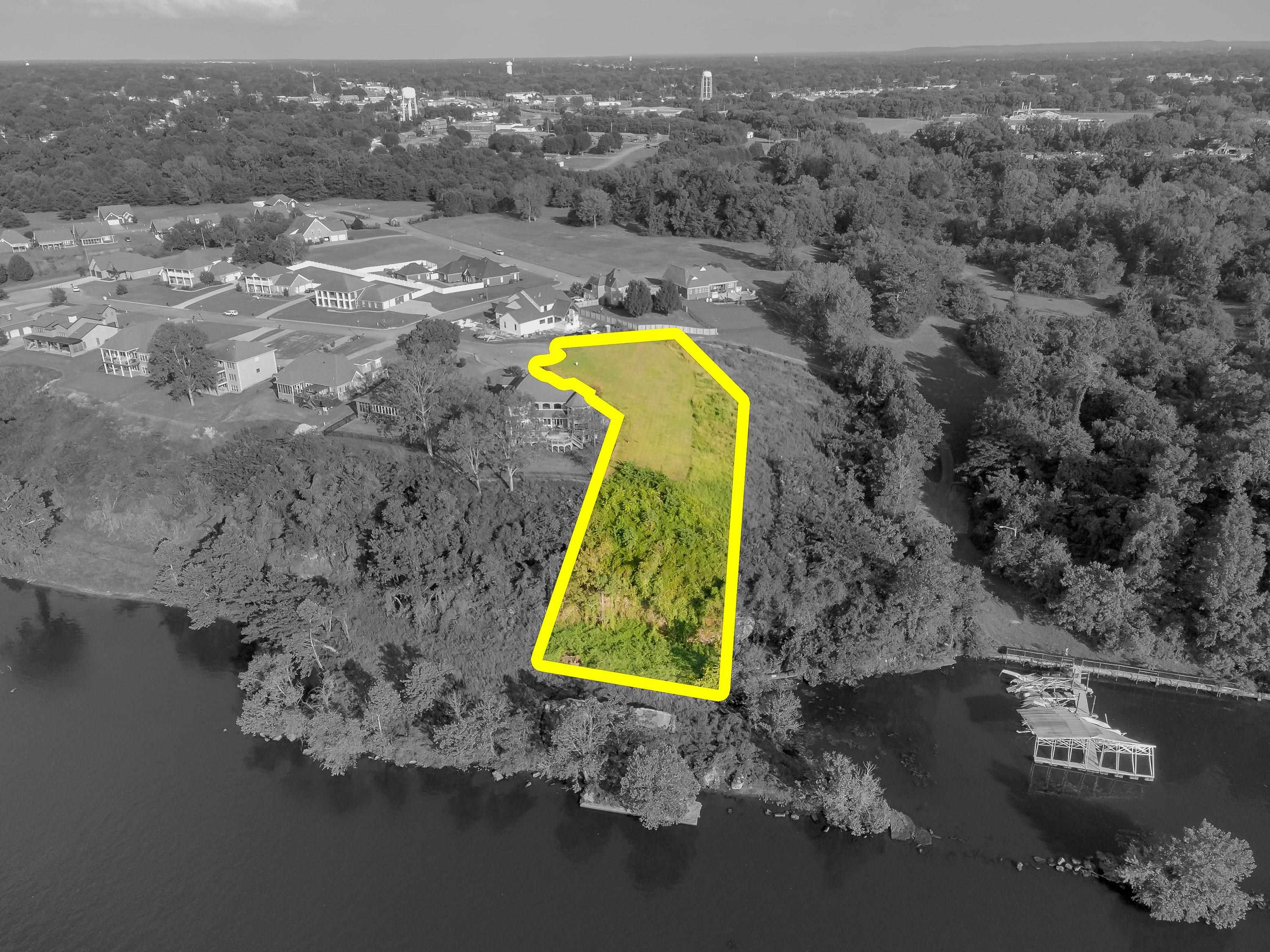00011 Clear View Dr, Sheffield, AL 35660 — photo 11