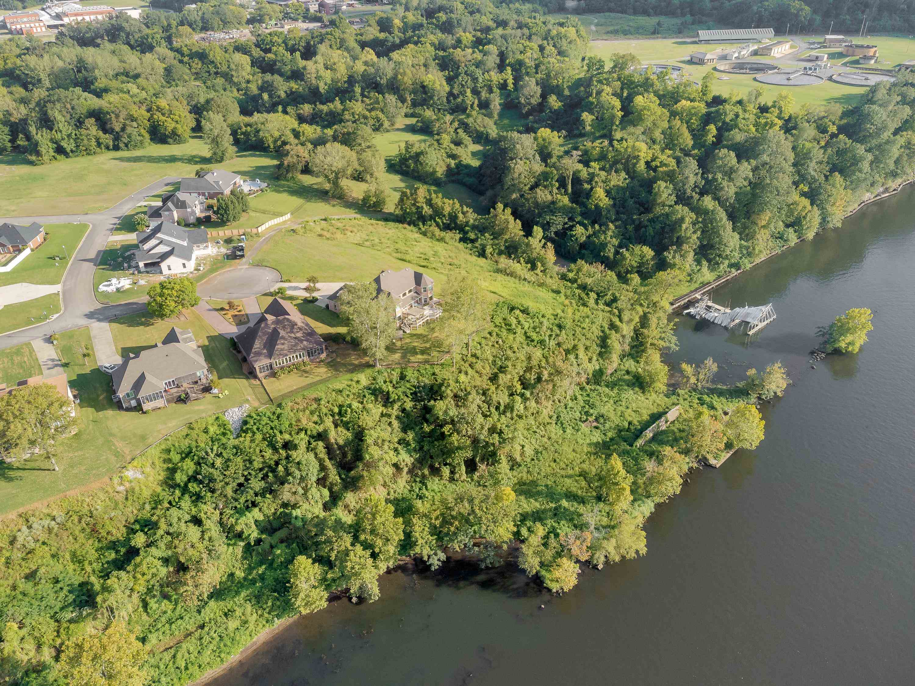 00011 Clear View Dr, Sheffield, AL 35660 — photo 12