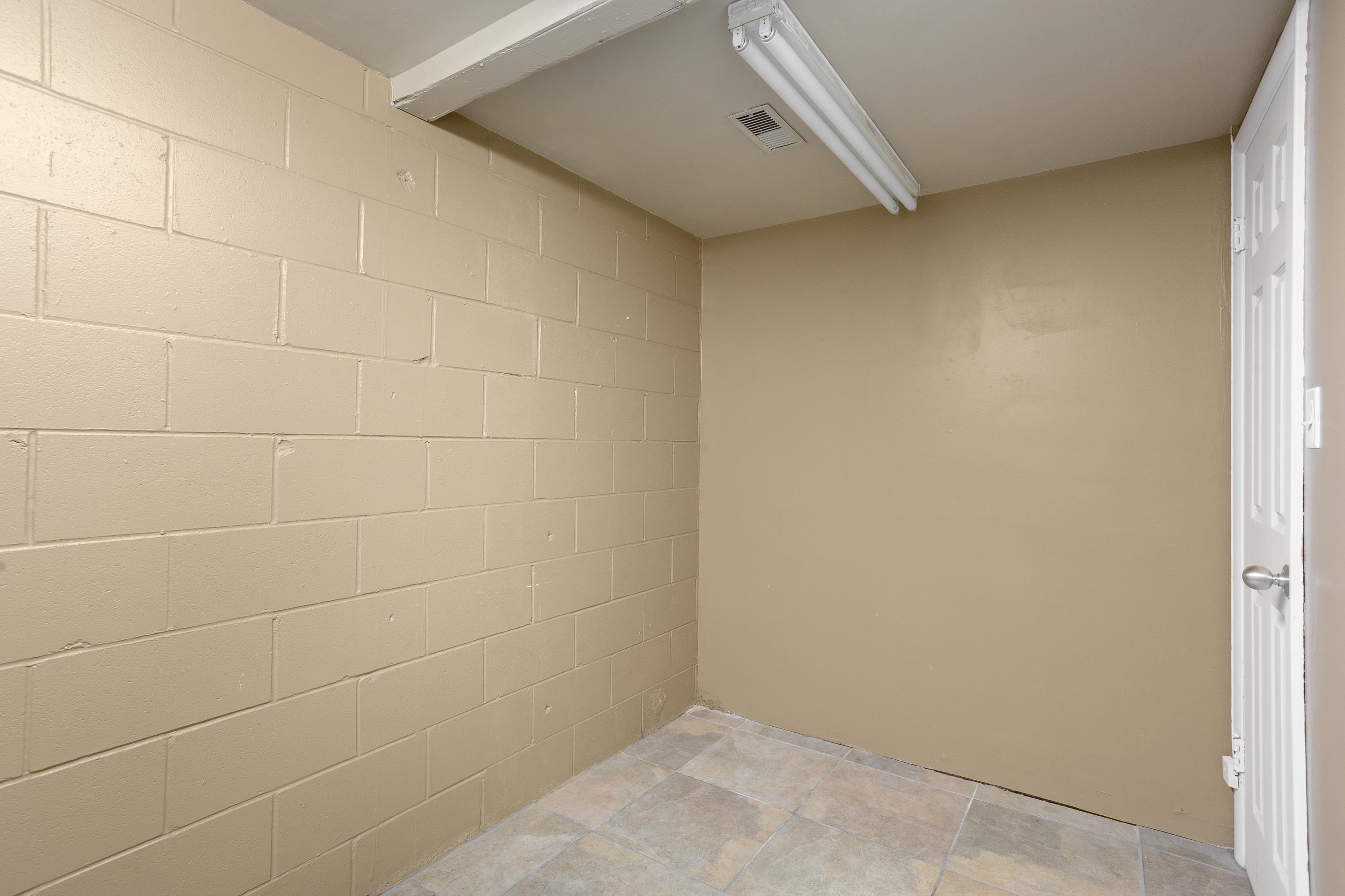 2211 Woodard Ave, Muscle Shoals, AL 35661 — photo 12