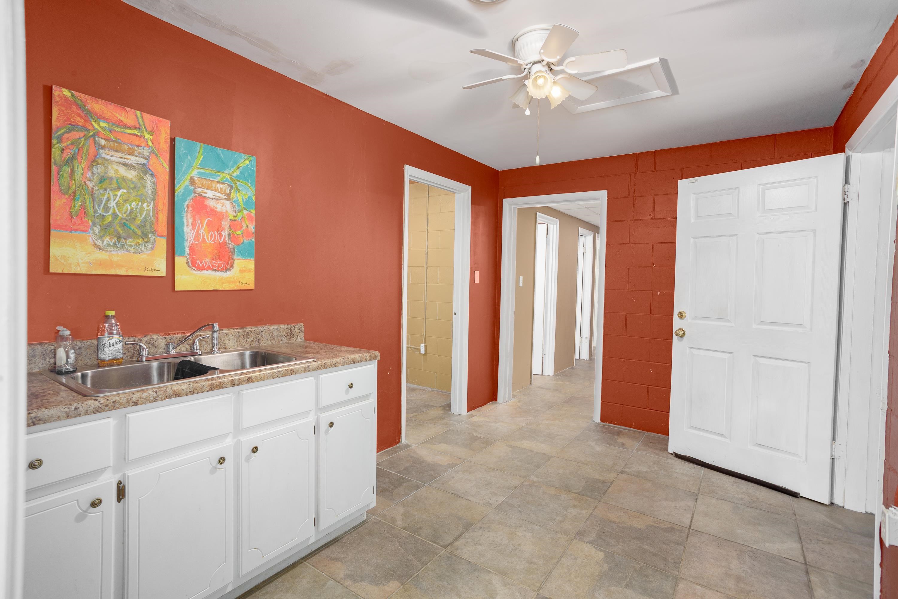 2211 Woodard Ave, Muscle Shoals, AL 35661 — photo 6