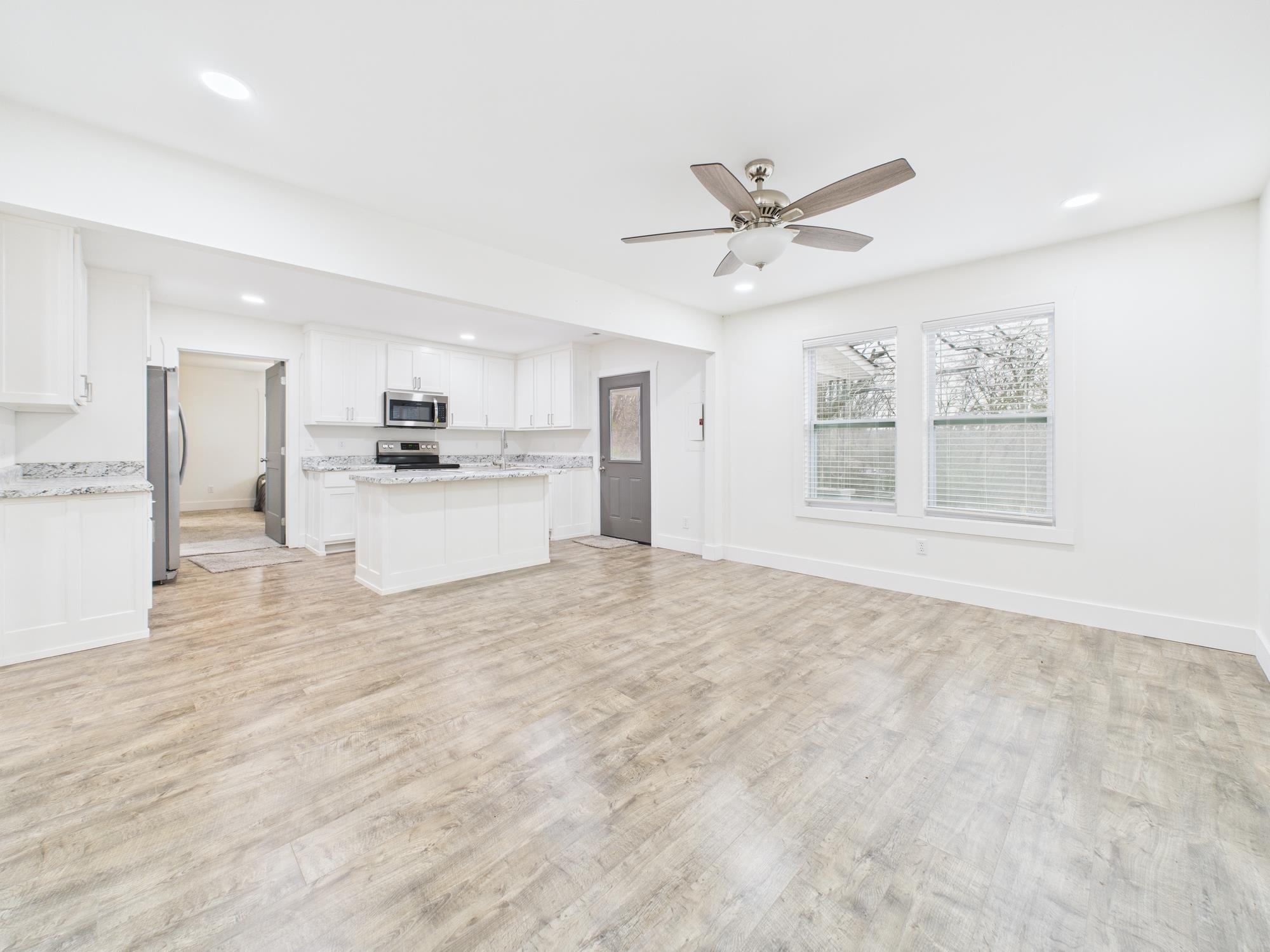 629 Enterprise St, Florence, AL 35630 — photo 4