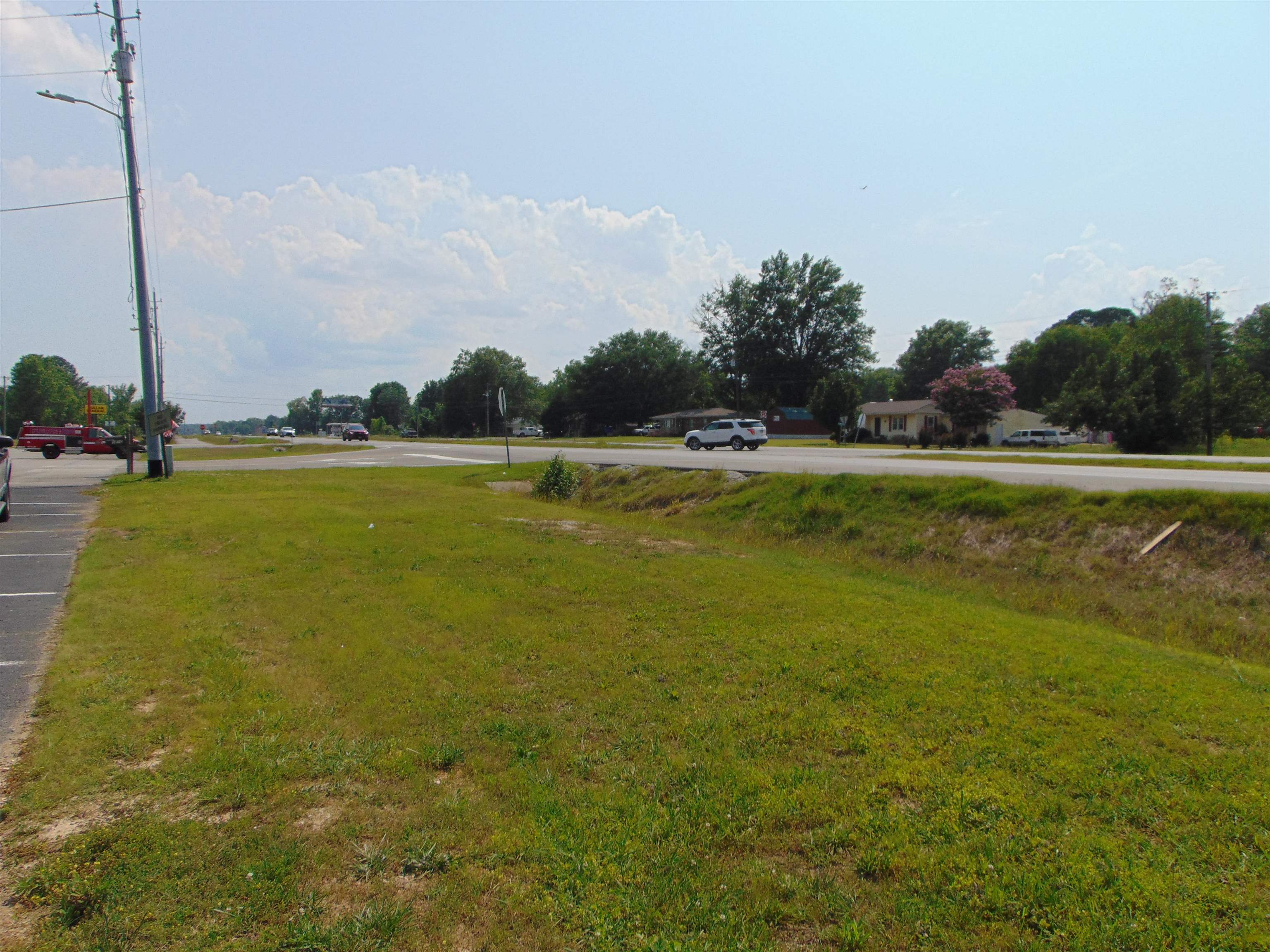 1884 George Wallace Hwy, Tuscumbia, AL 35674 — photo 3