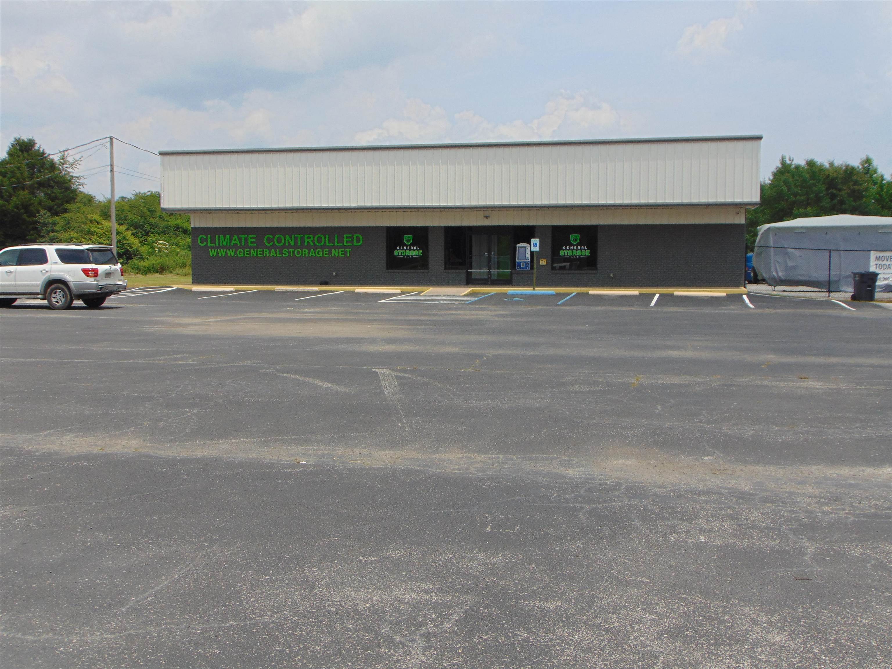 11300 Hwy 20, Florence, AL 35633 — photo 1