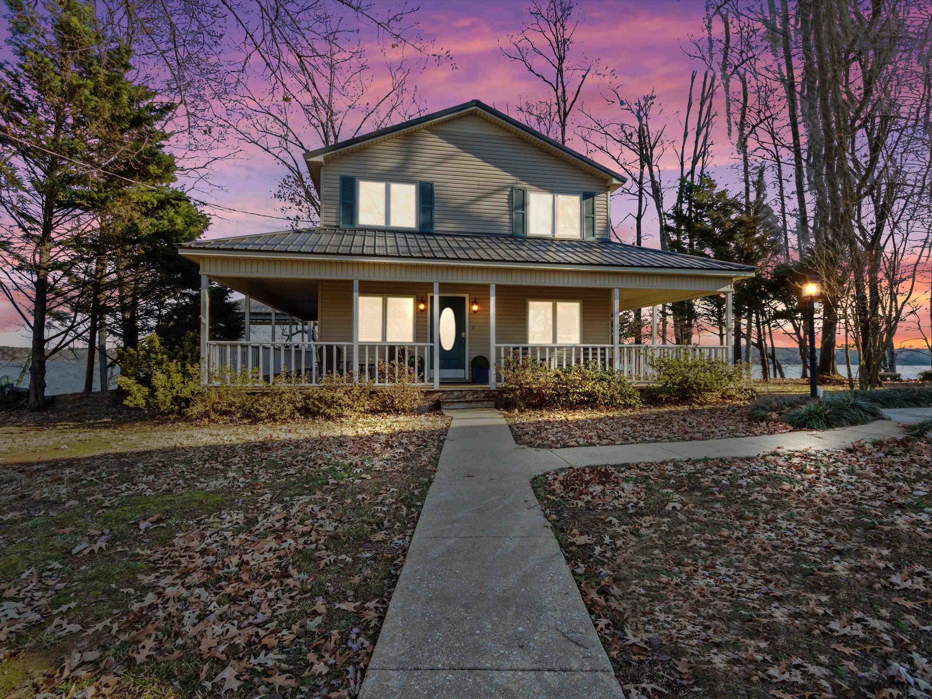 186 Bluff Dr, Rogersville, AL 35652 — photo 1