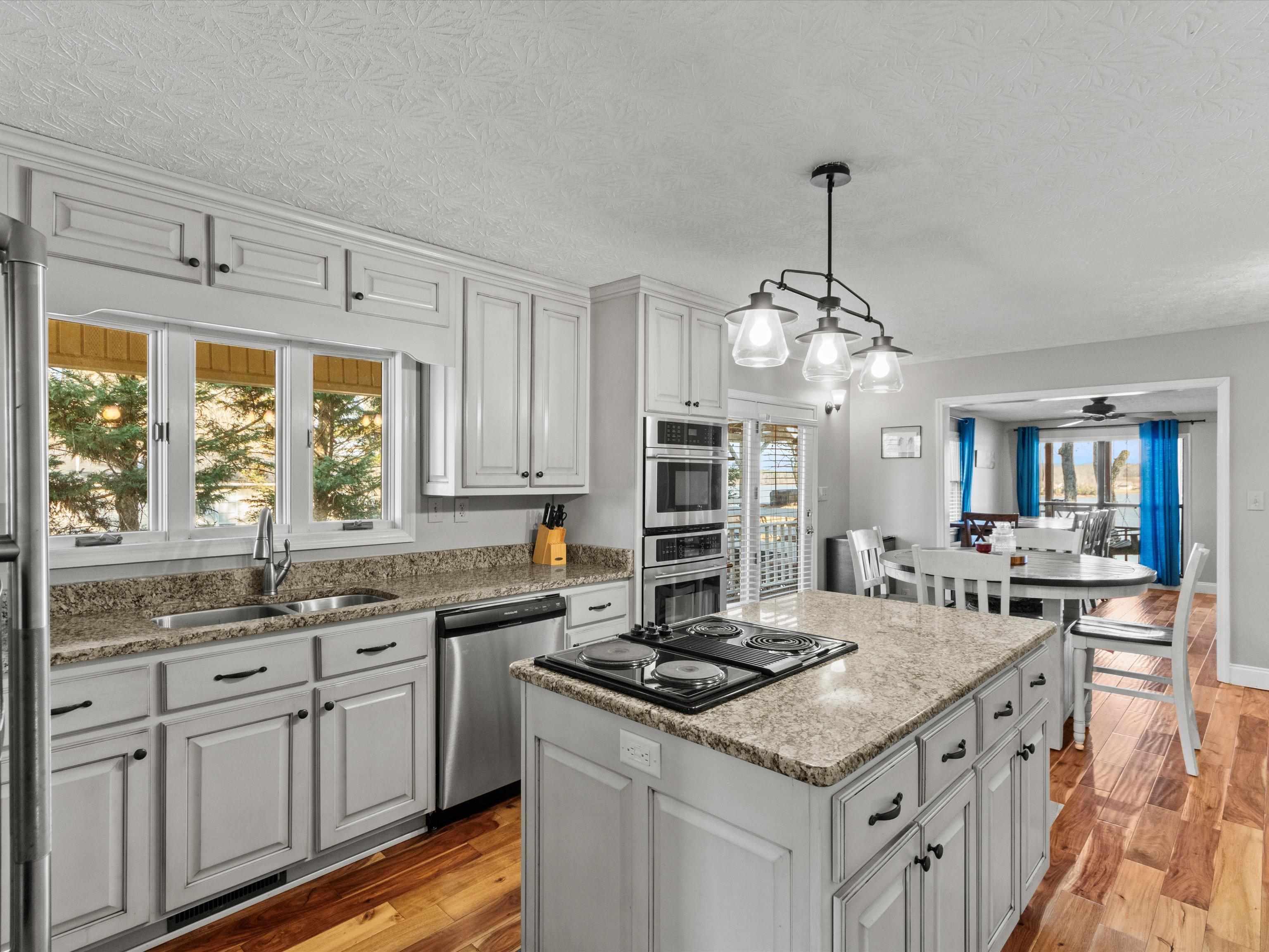 186 Bluff Dr, Rogersville, AL 35652 — photo 11