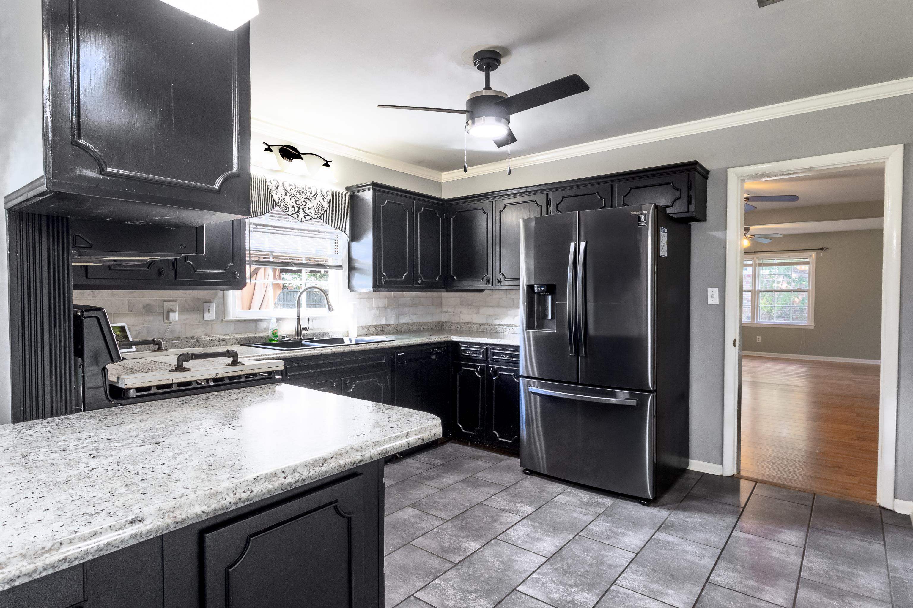569 Hazelwood Dr, Florence, AL 35630 — photo 12