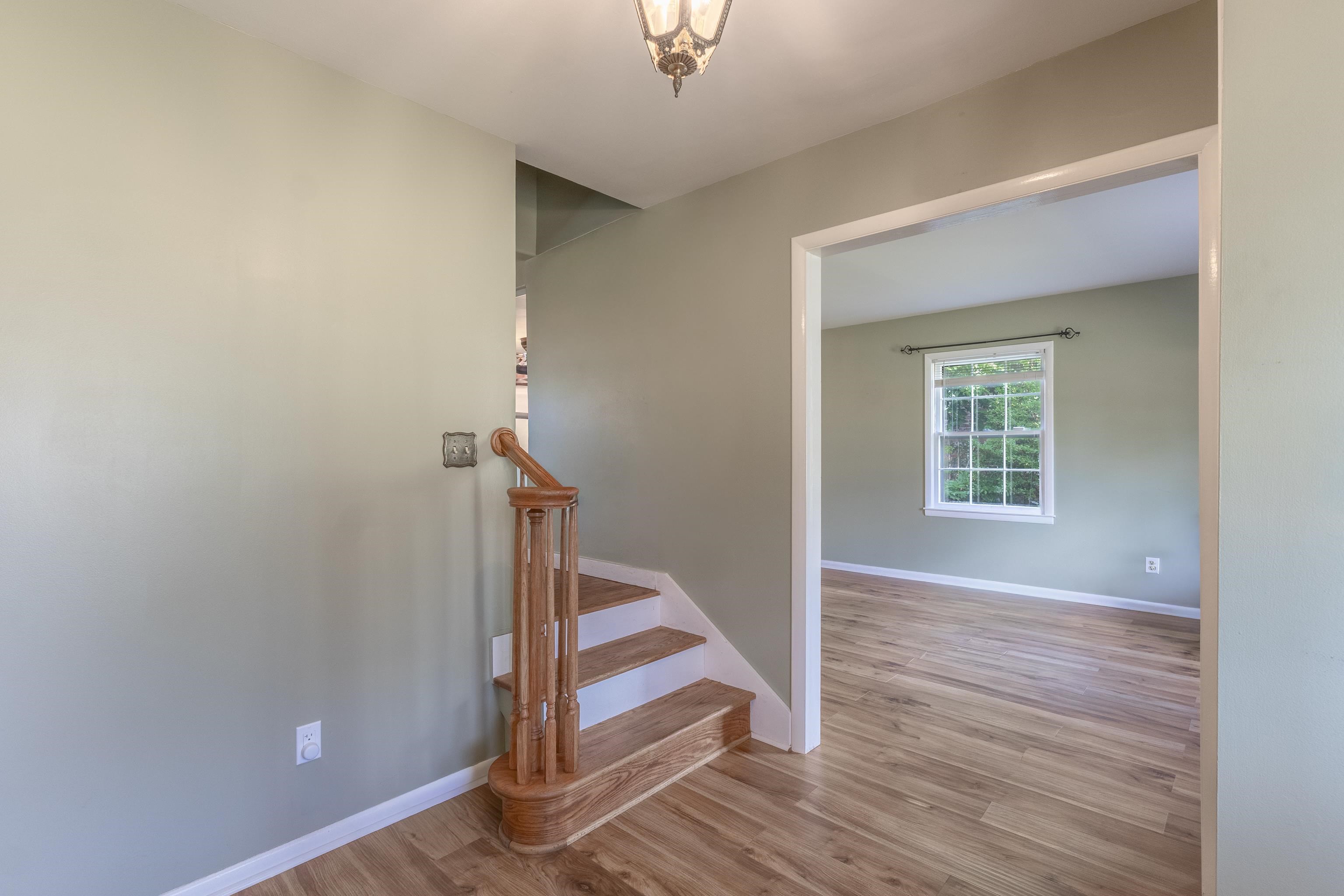 569 Hazelwood Dr, Florence, AL 35630 — photo 5
