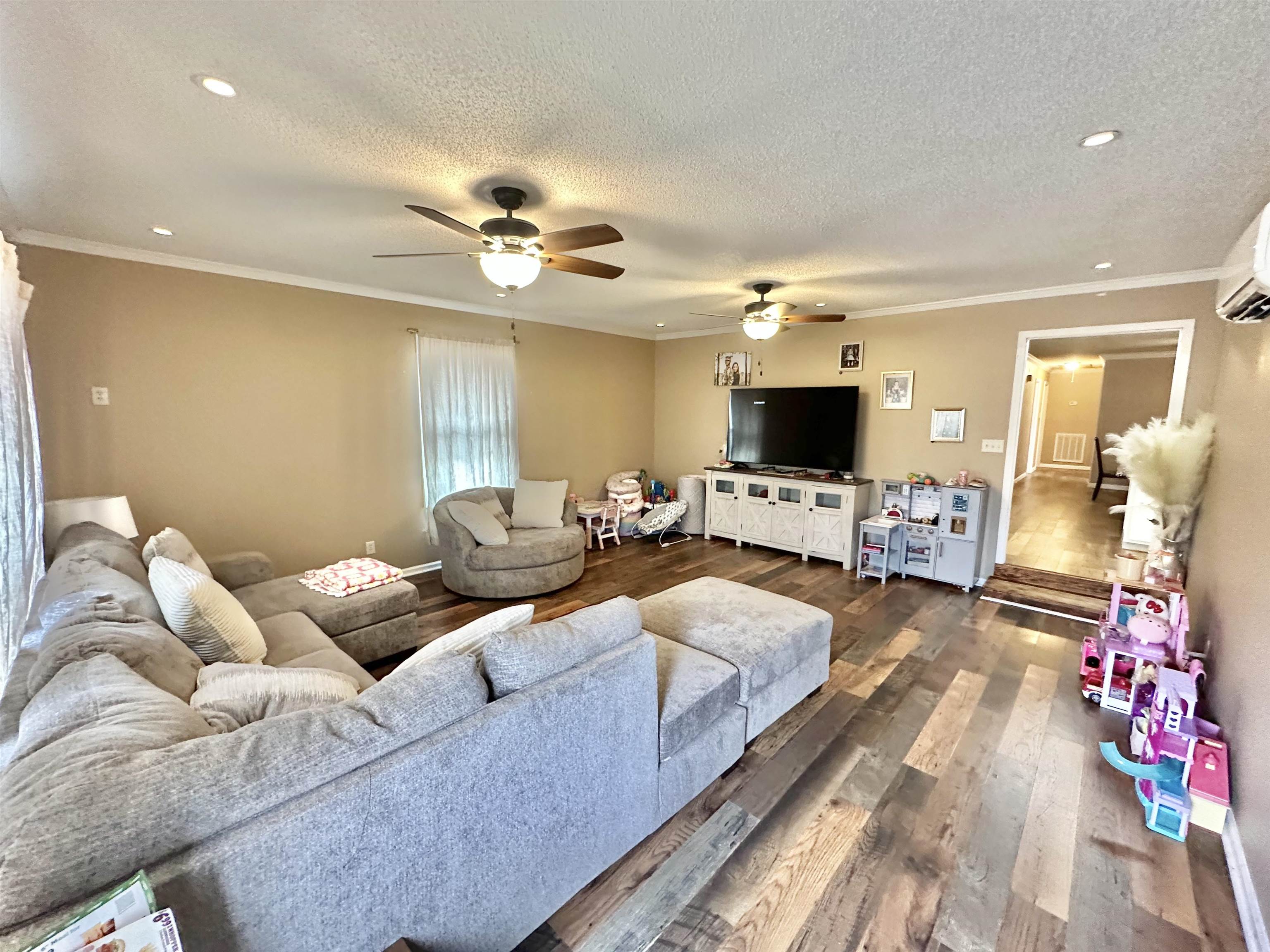 690 Blake Dr, Tuscumbia, AL 35674 — photo 9