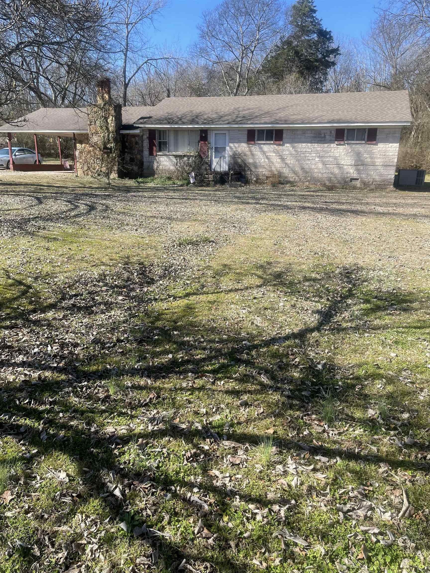 160 Hovater Cir