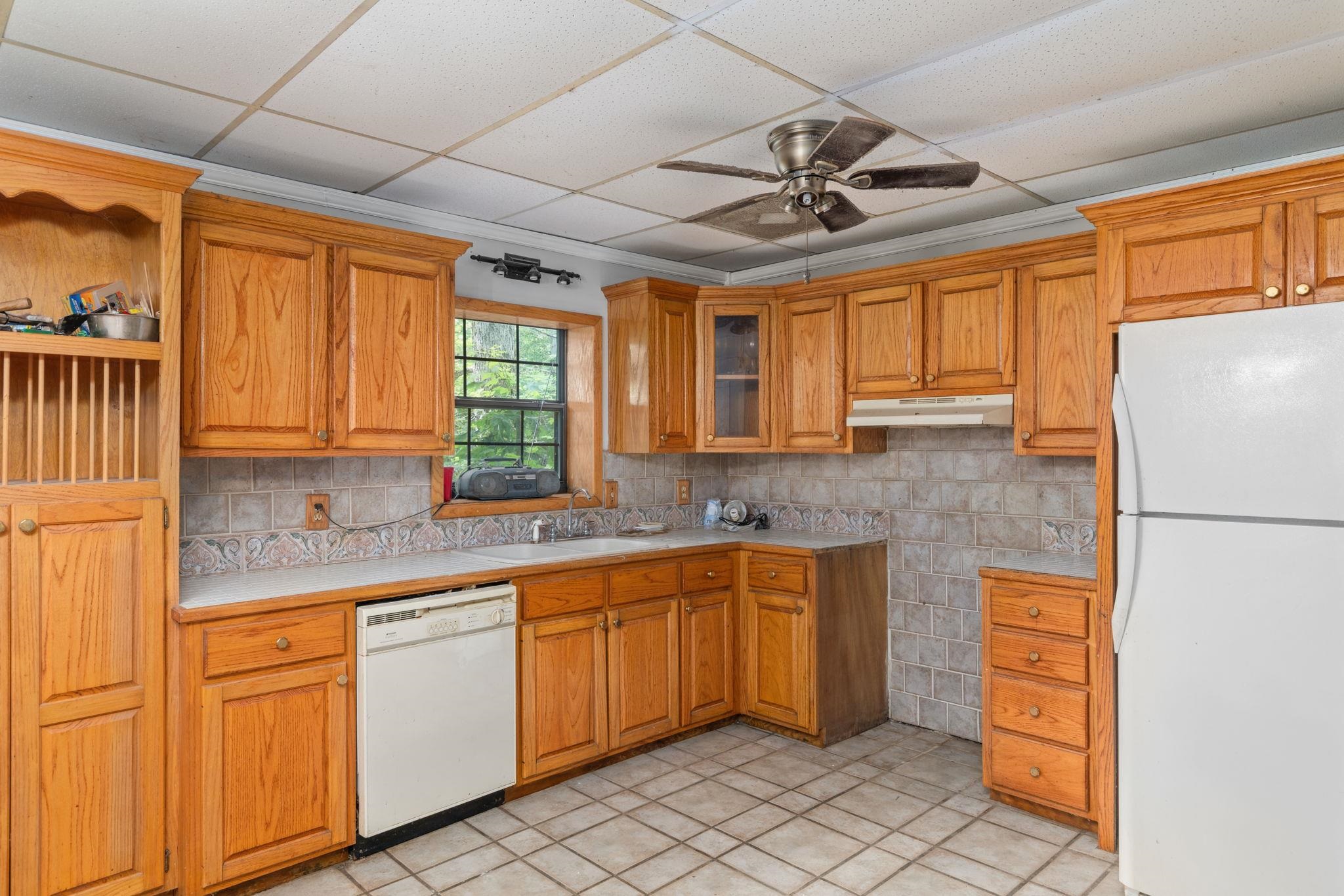 1693 Co Rd 39, Lexington, AL 35648 — photo 8