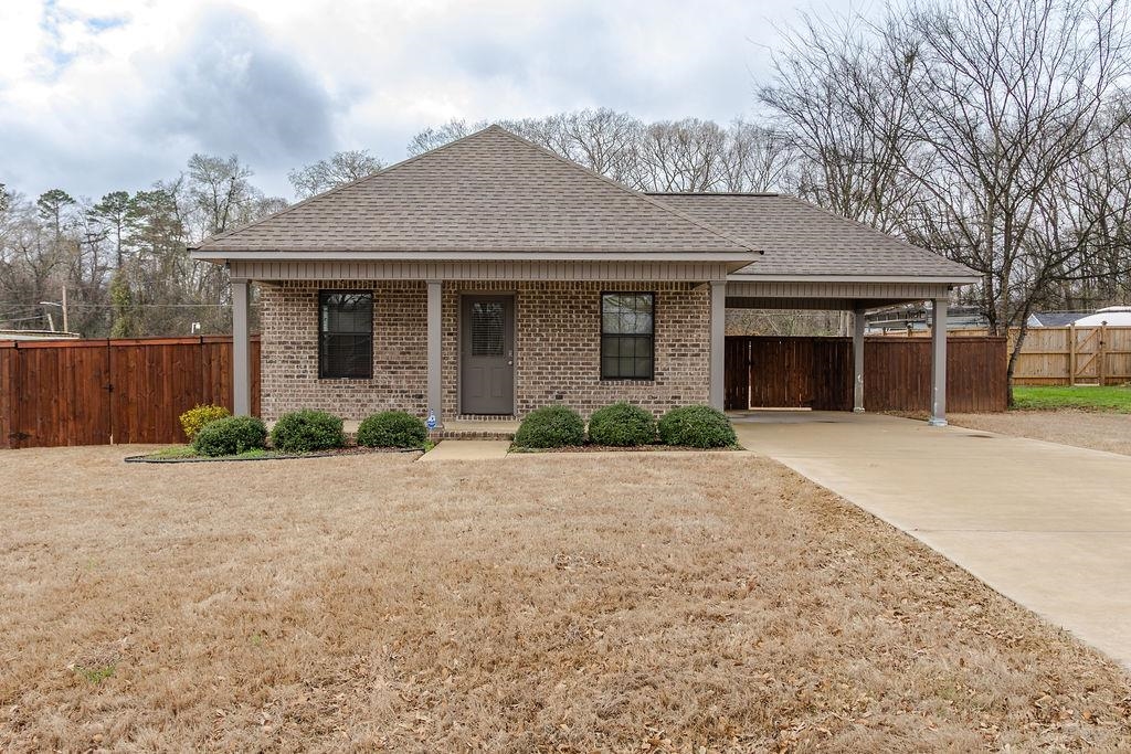 803A Virginia Ave, Tuscumbia, AL 35674 — photo 1