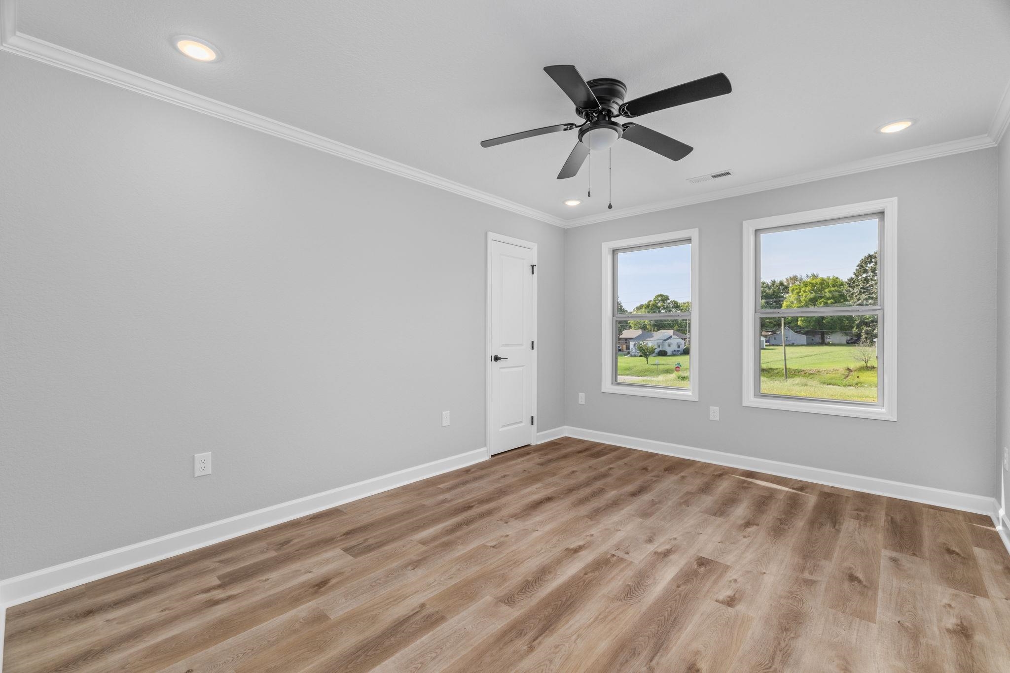 25 S Fulton St, Florence, AL 35630 — photo 10