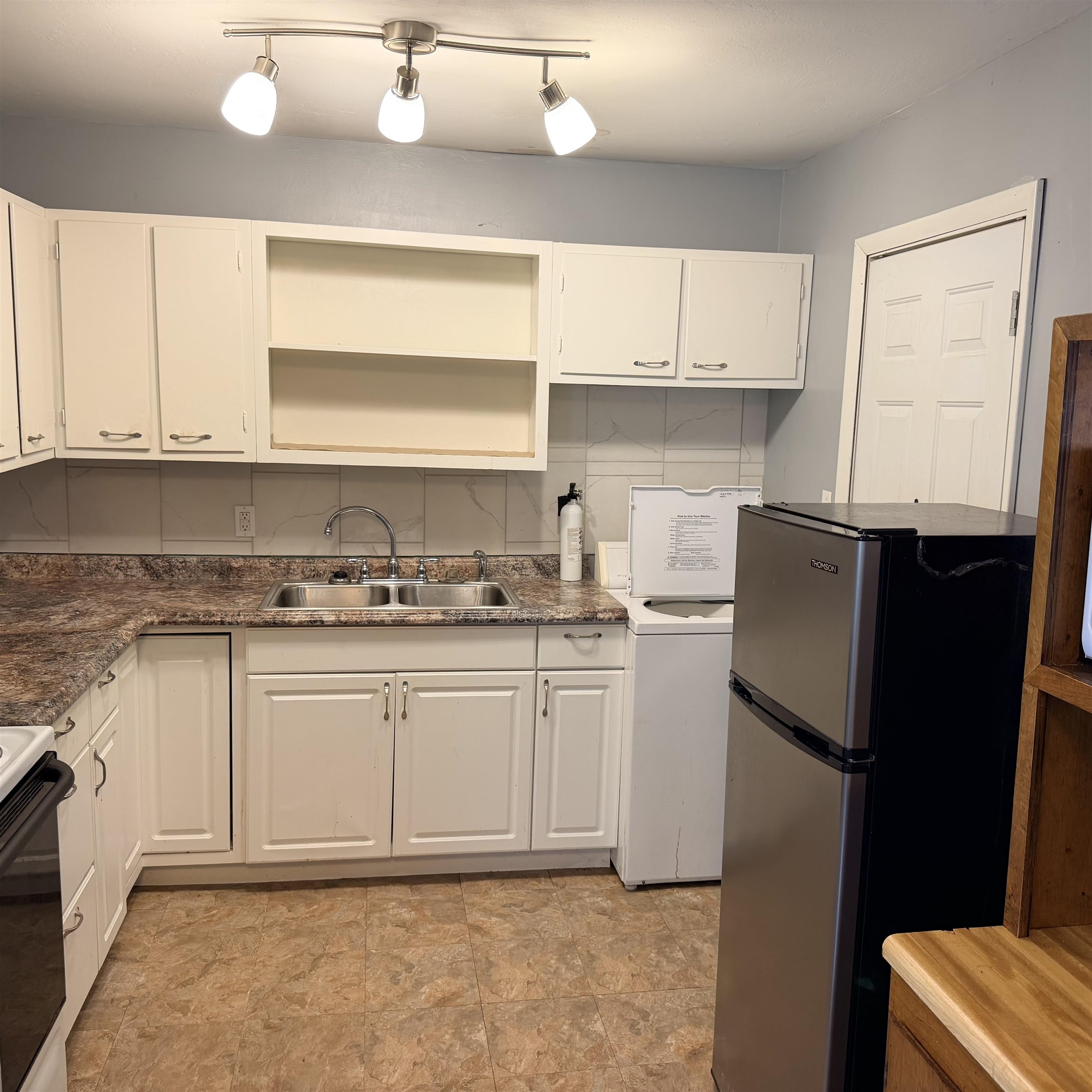 1010 W Irvine Ave, Florence, AL 35630 — photo 8