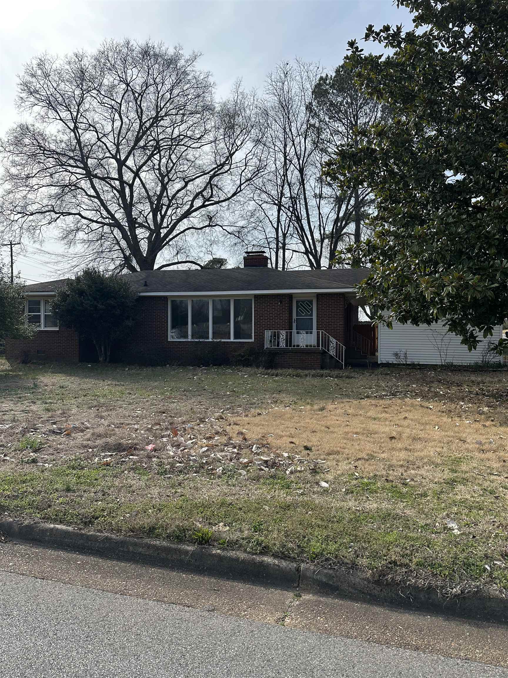 2137 Chisholm Rd, Florence, AL 35630 — photo 1
