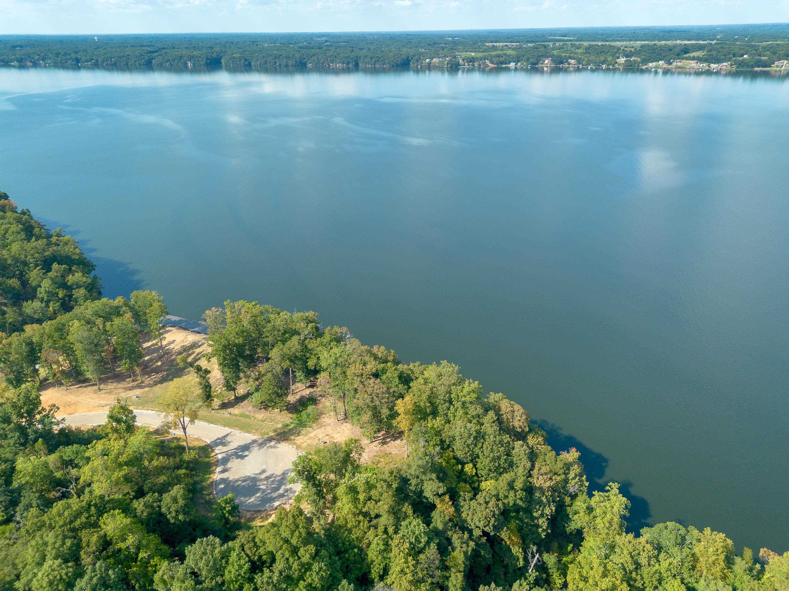 26 Bluff Dr, Muscle Shoals, AL 35661 — photo 2