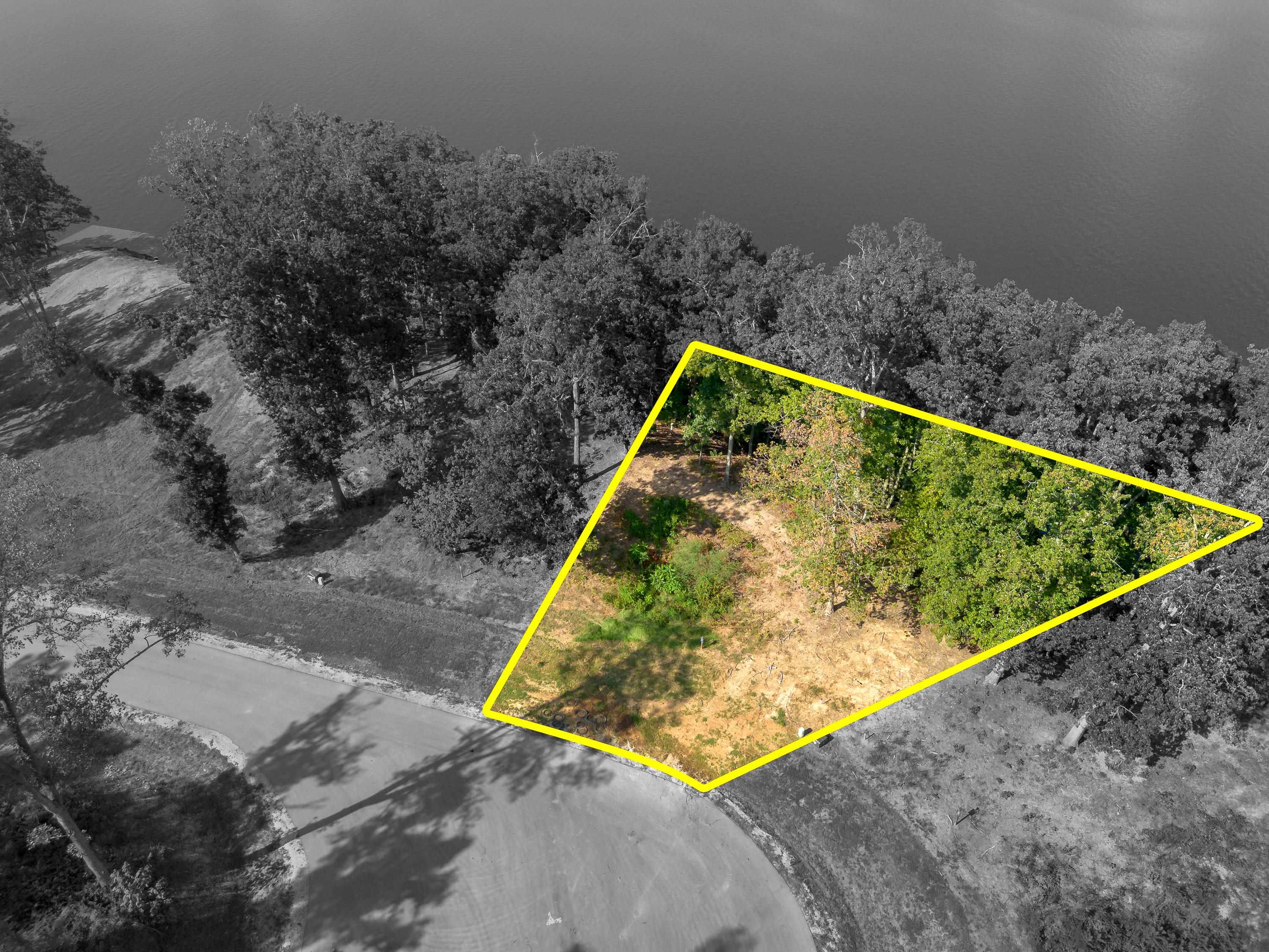 26 Bluff Dr, Muscle Shoals, AL 35661 — photo 6