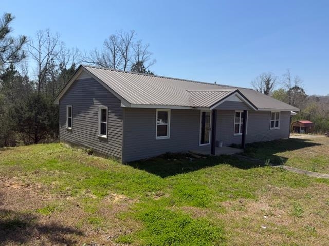195 Oakdale Dr, Haleyville, AL 35565 — photo 1