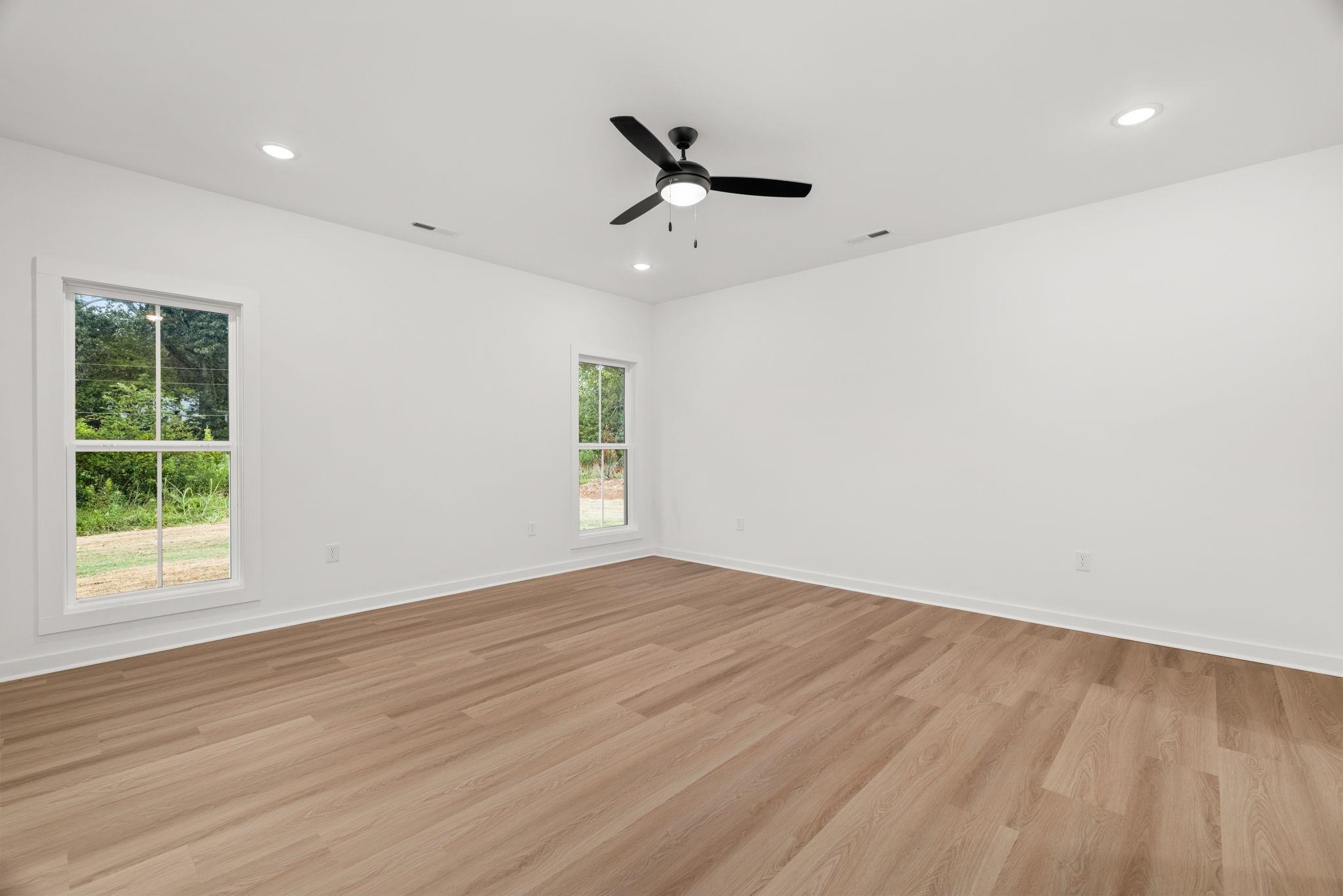 32 Foster Dr, Florence, AL 35633 — photo 12
