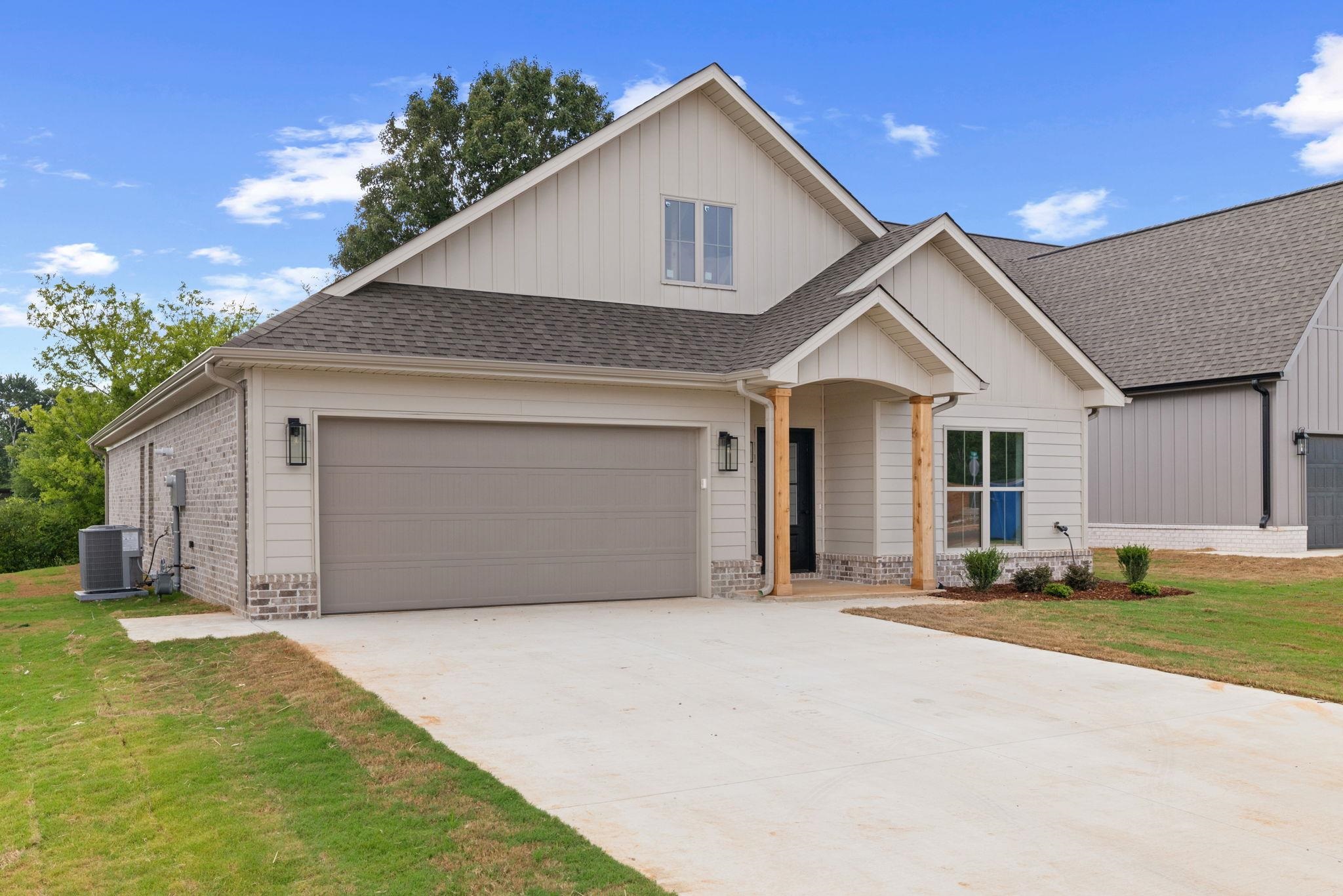 68 Foster Dr, Florence, AL 35633 — photo 2