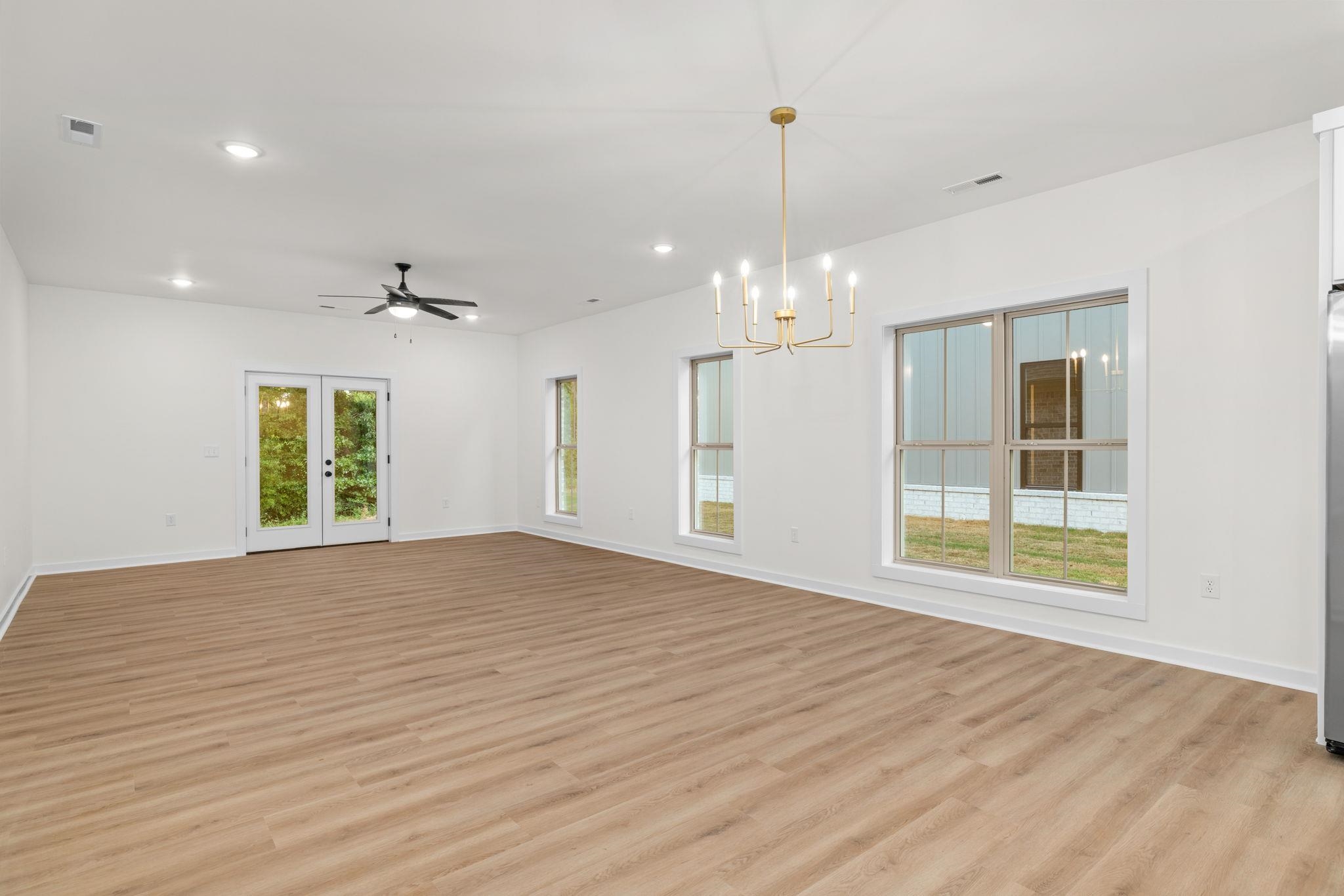 68 Foster Dr, Florence, AL 35633 — photo 5