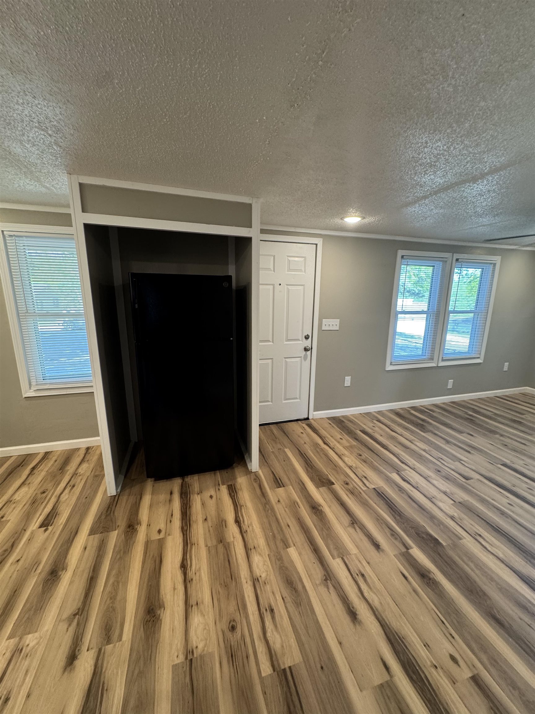 410 N Broadway St, Florence, AL 35630 — photo 7