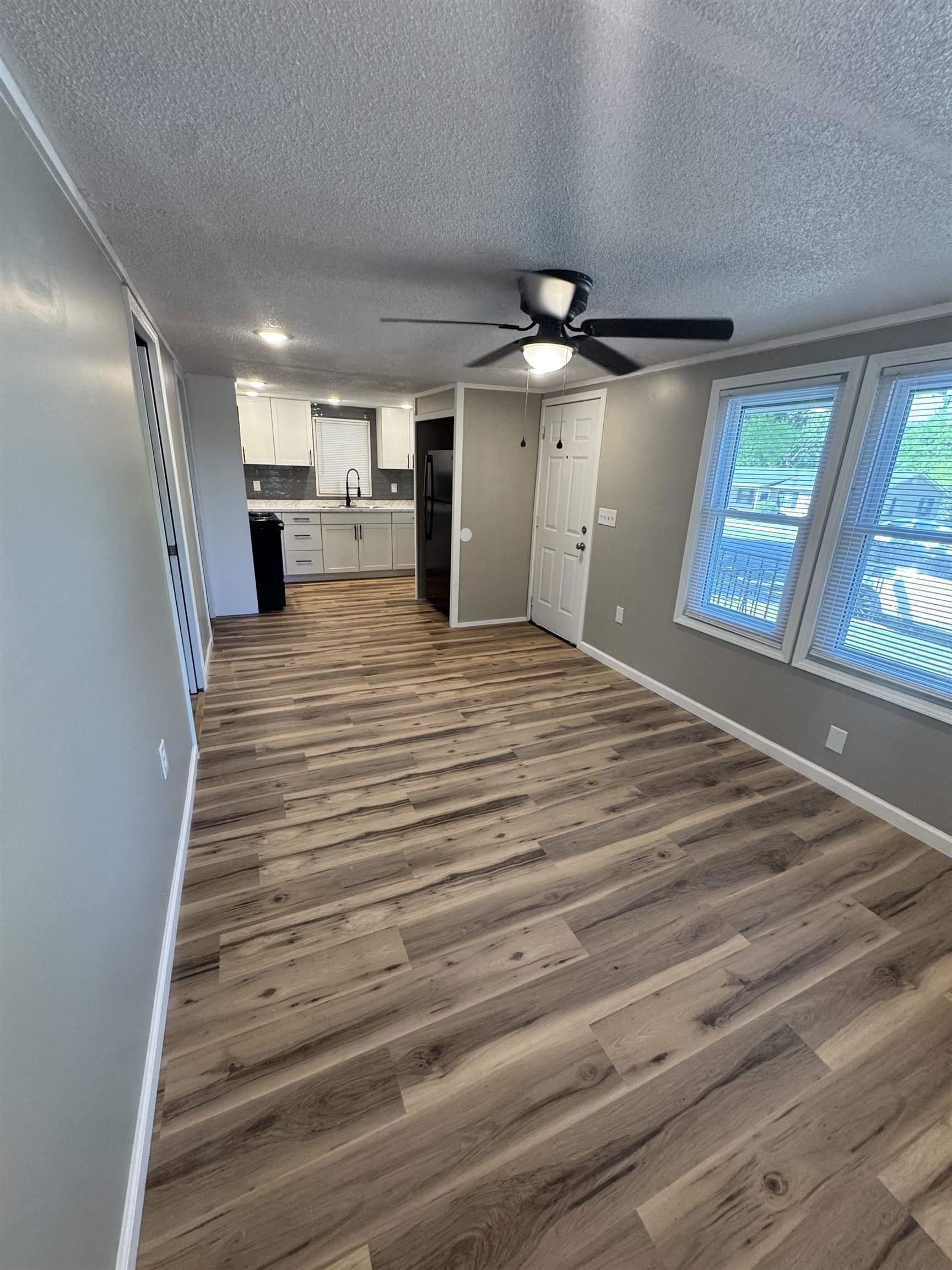 410 N Broadway St, Florence, AL 35630 — photo 9