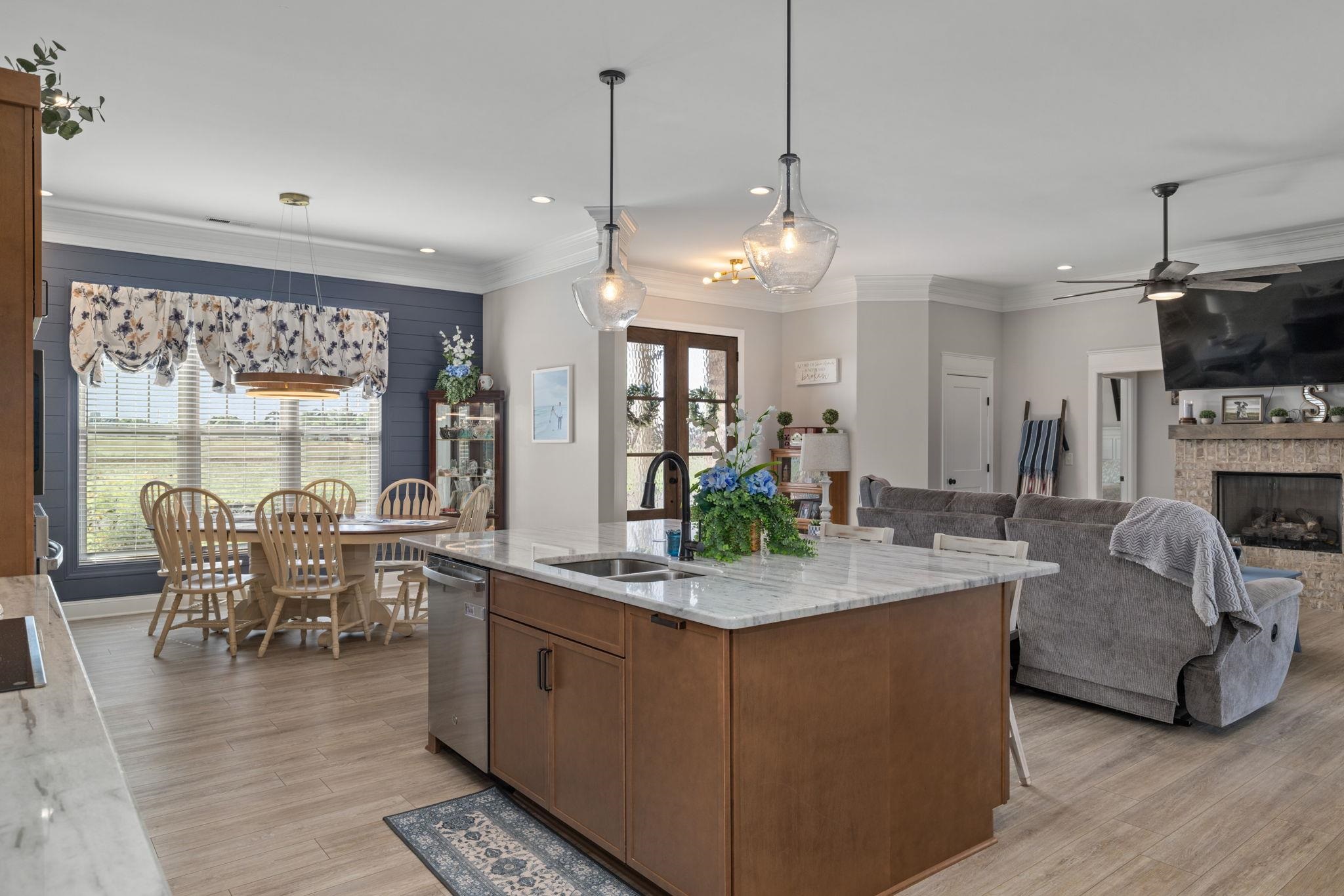 208 Wynchase Dr, Muscle Shoals, AL 35661 — photo 11