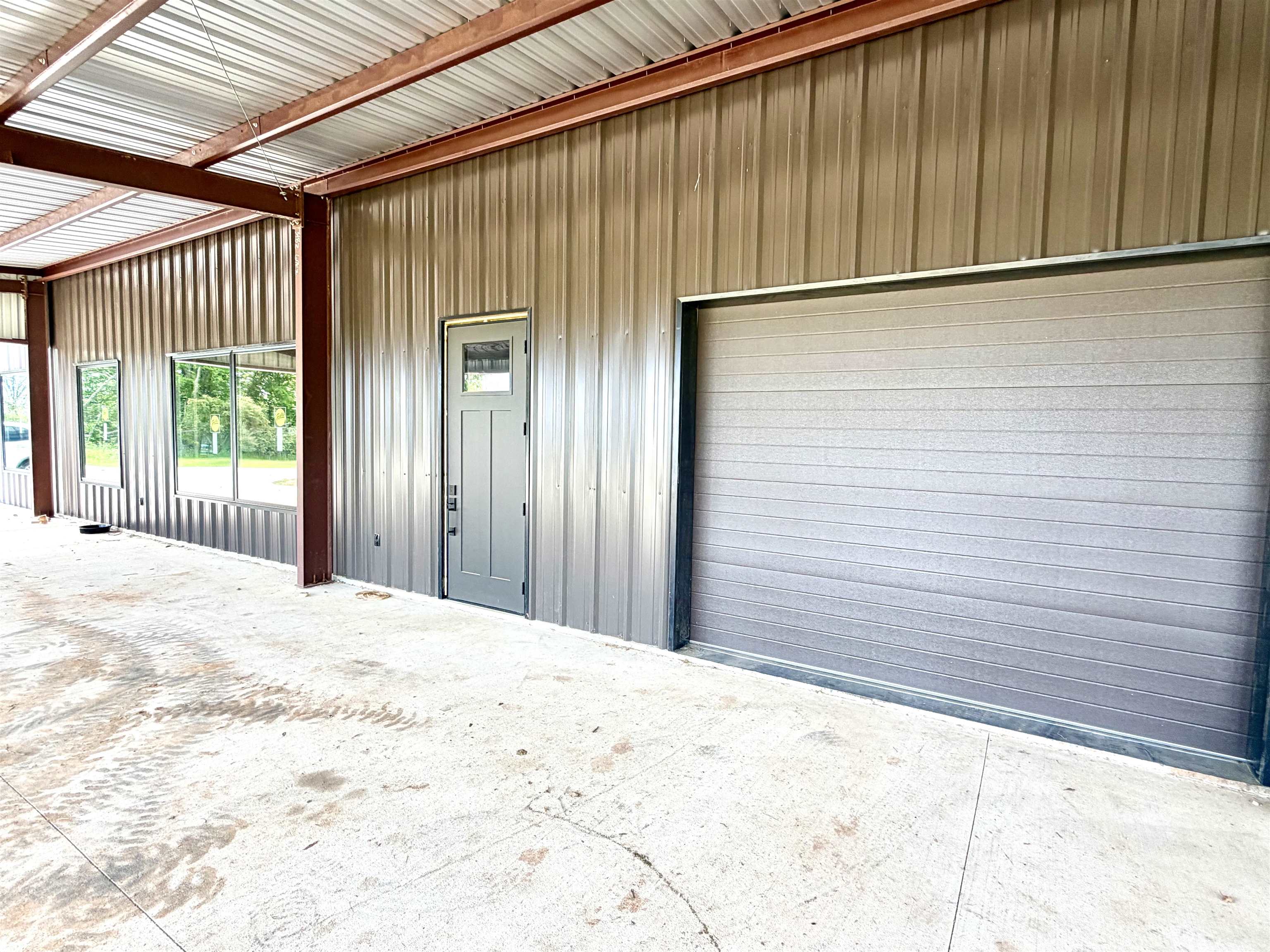 195 Spout Springs Rd, Muscle Shoals, AL 35661 — photo 3