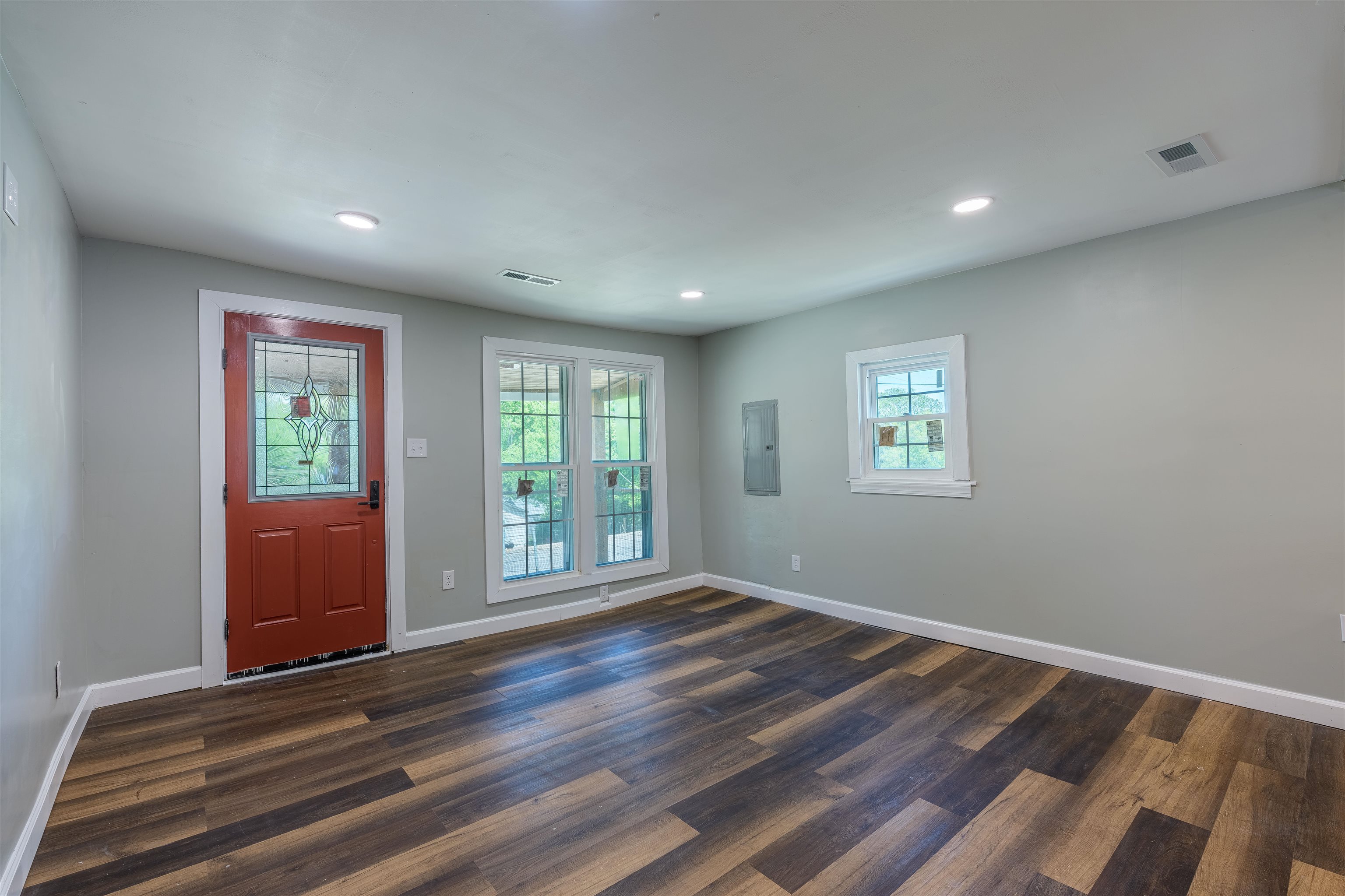 1122 E Bluff St, Florence, AL 35630 — photo 4