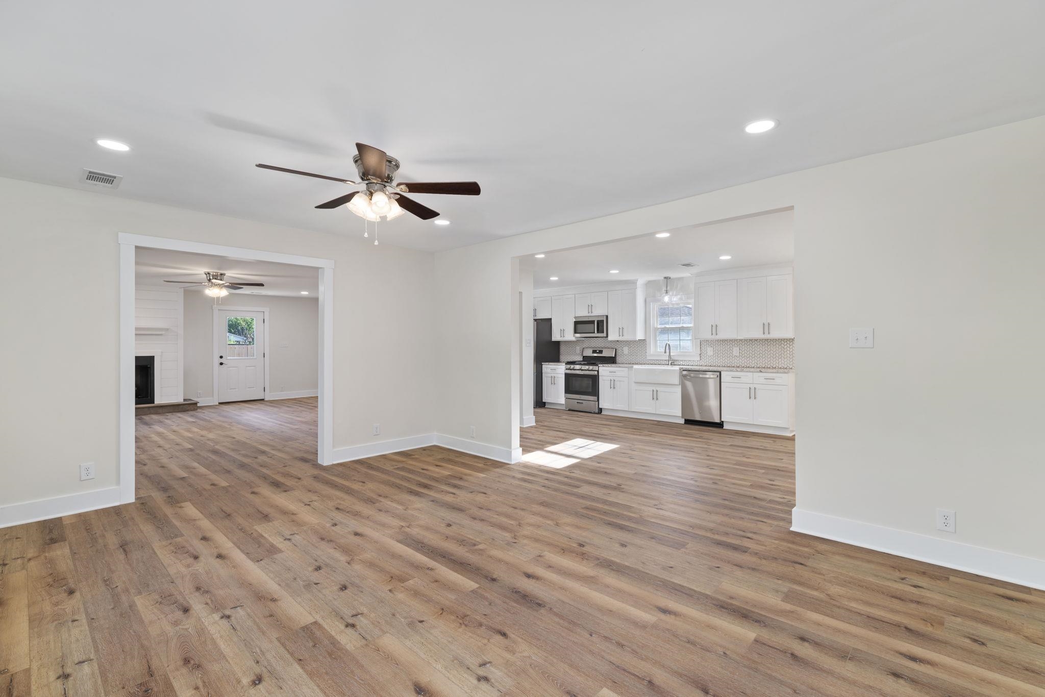402 Thorne St, Florence, AL 35630 — photo 3